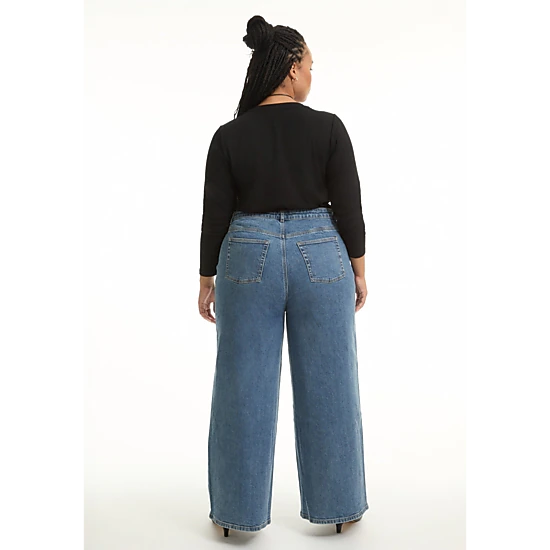 June & Vie Women's Plus Size Curvie-Fit High-Rise Jeans