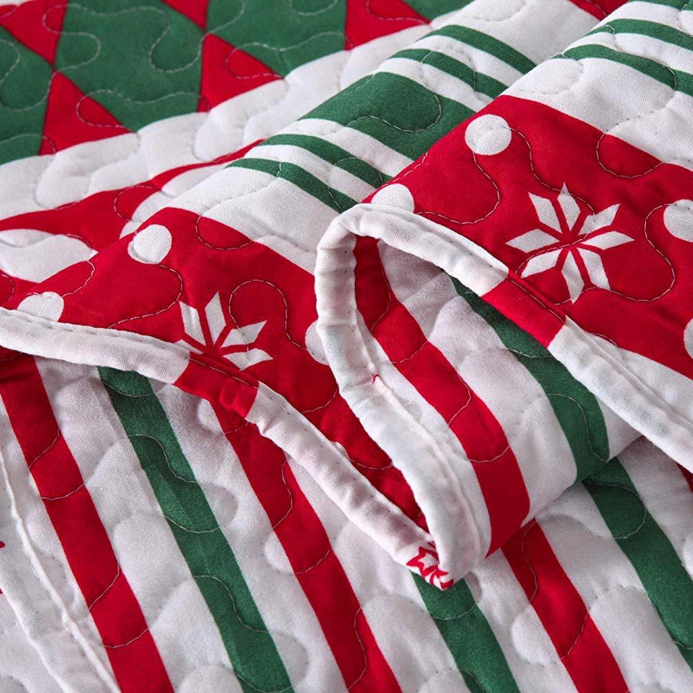 MarCielo 2/3 Piece Christmas Quilt Bedspread Set, Snowflake Holiday Bedding