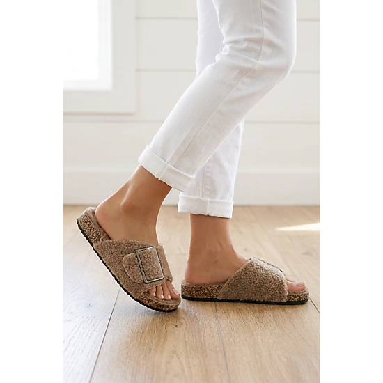 Threaded Pear Women's Rochelle Buckle Crossed Band Slippers