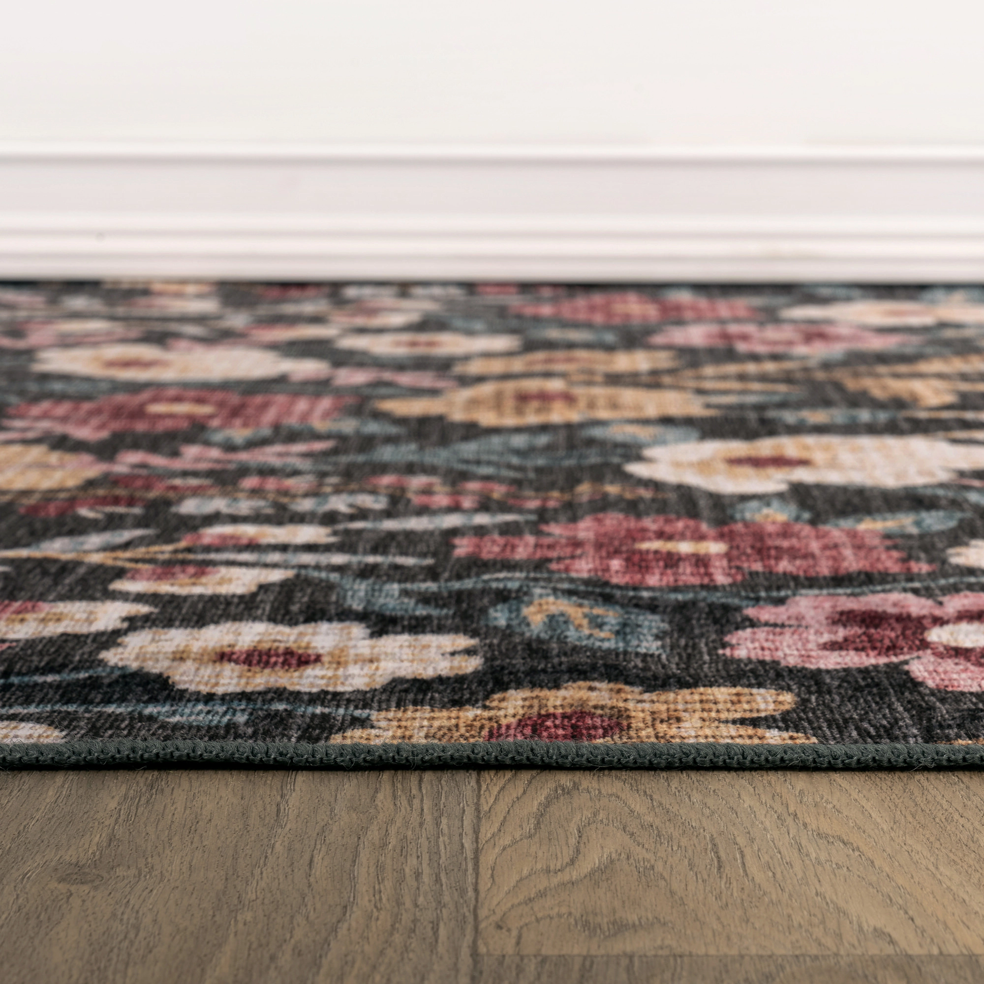 World Rug Gallery Botanical Bloom Machine Washable Indoor Area Rug