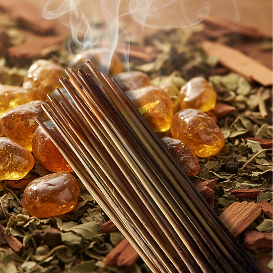 Wild Berry Amber Incense Sticks 100-Count, Hand-Dipped 11 in Aromatic ...