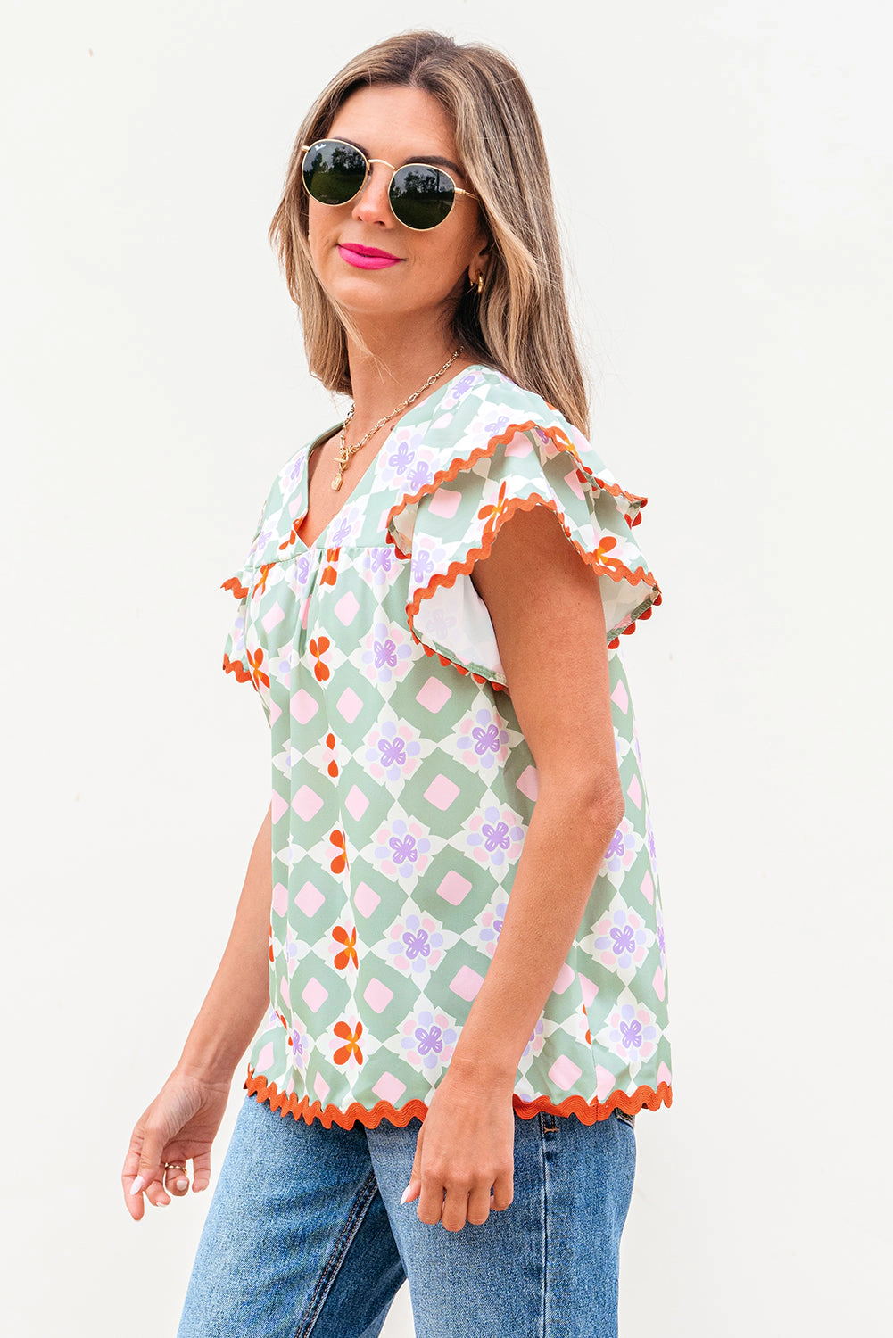 Threaded Pear Women's Belen Floral Layered Flutter Sleeve Rac Trim Blouse