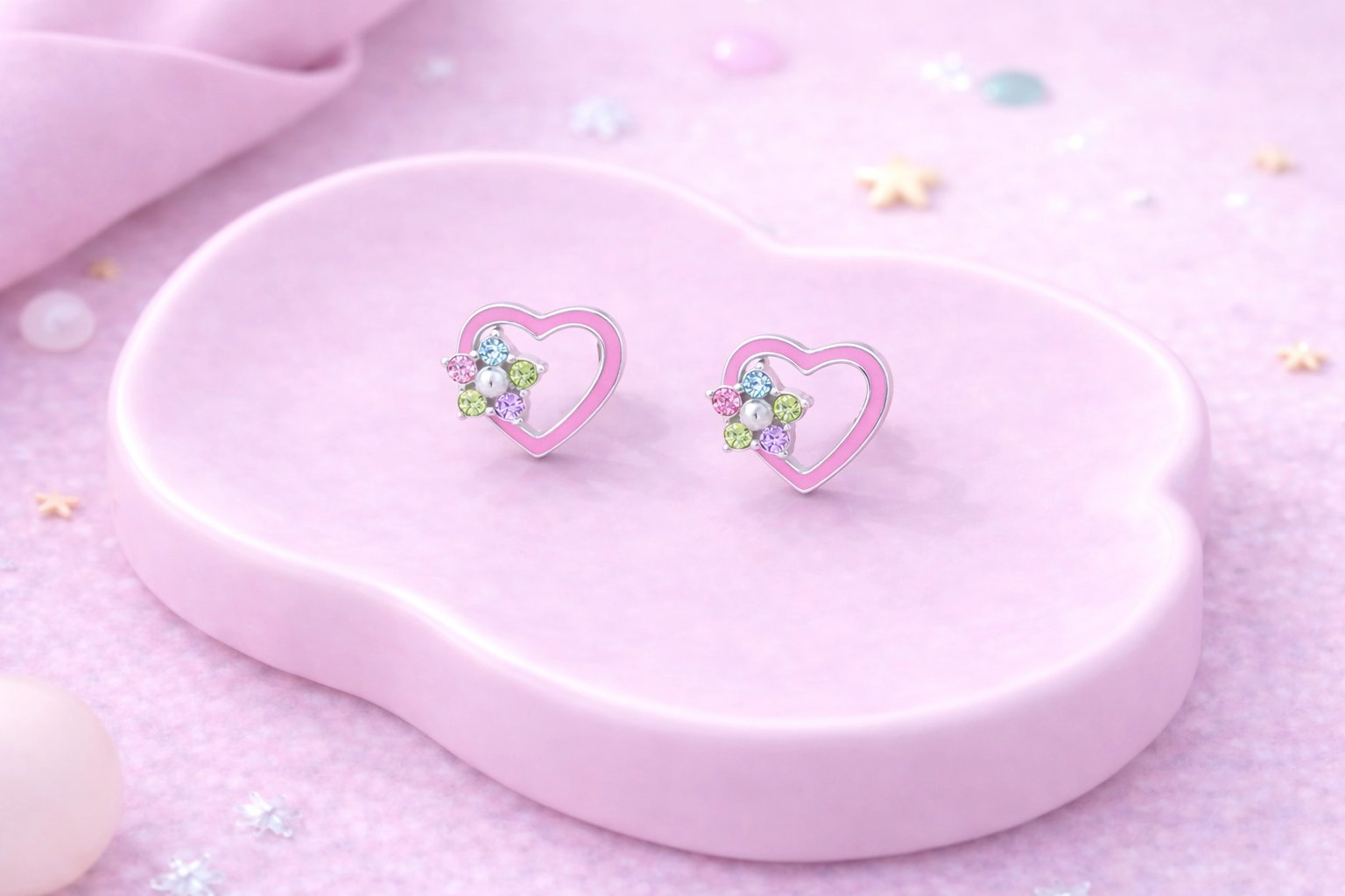 CHANTEUR Kids Heart Stud Earrings - Hypoallergenic Surgical Titanium Screwback, Silver-Plated