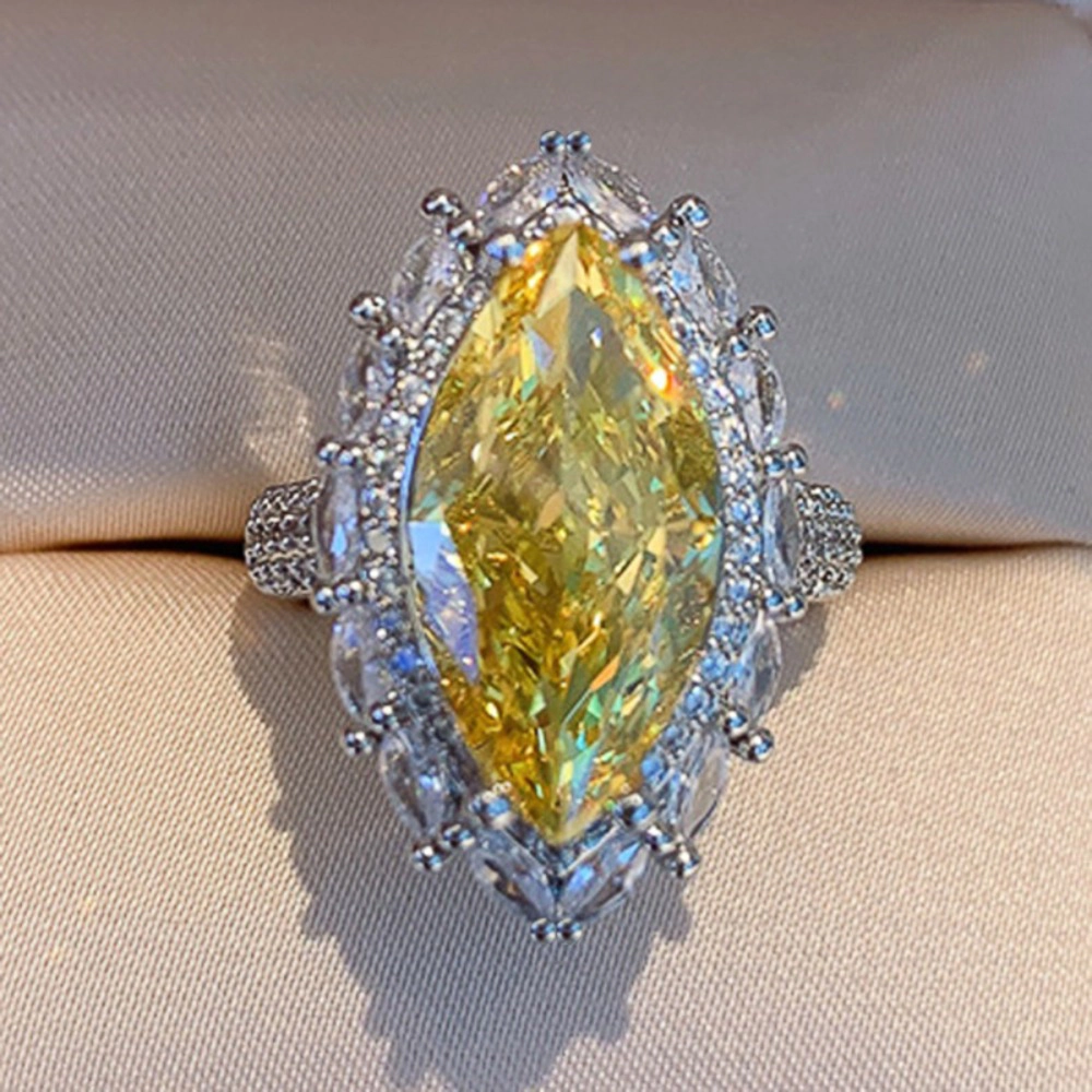Exquisite Olive Shaped Marquise Luxury Crystal Yellow Zircon Ring
