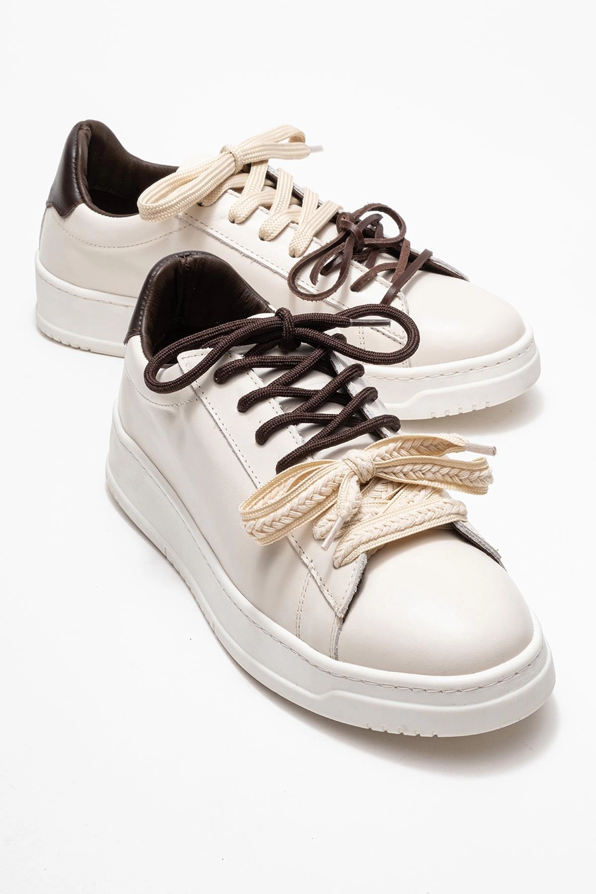 Forever & Always Womens Warron Leather Sneakers