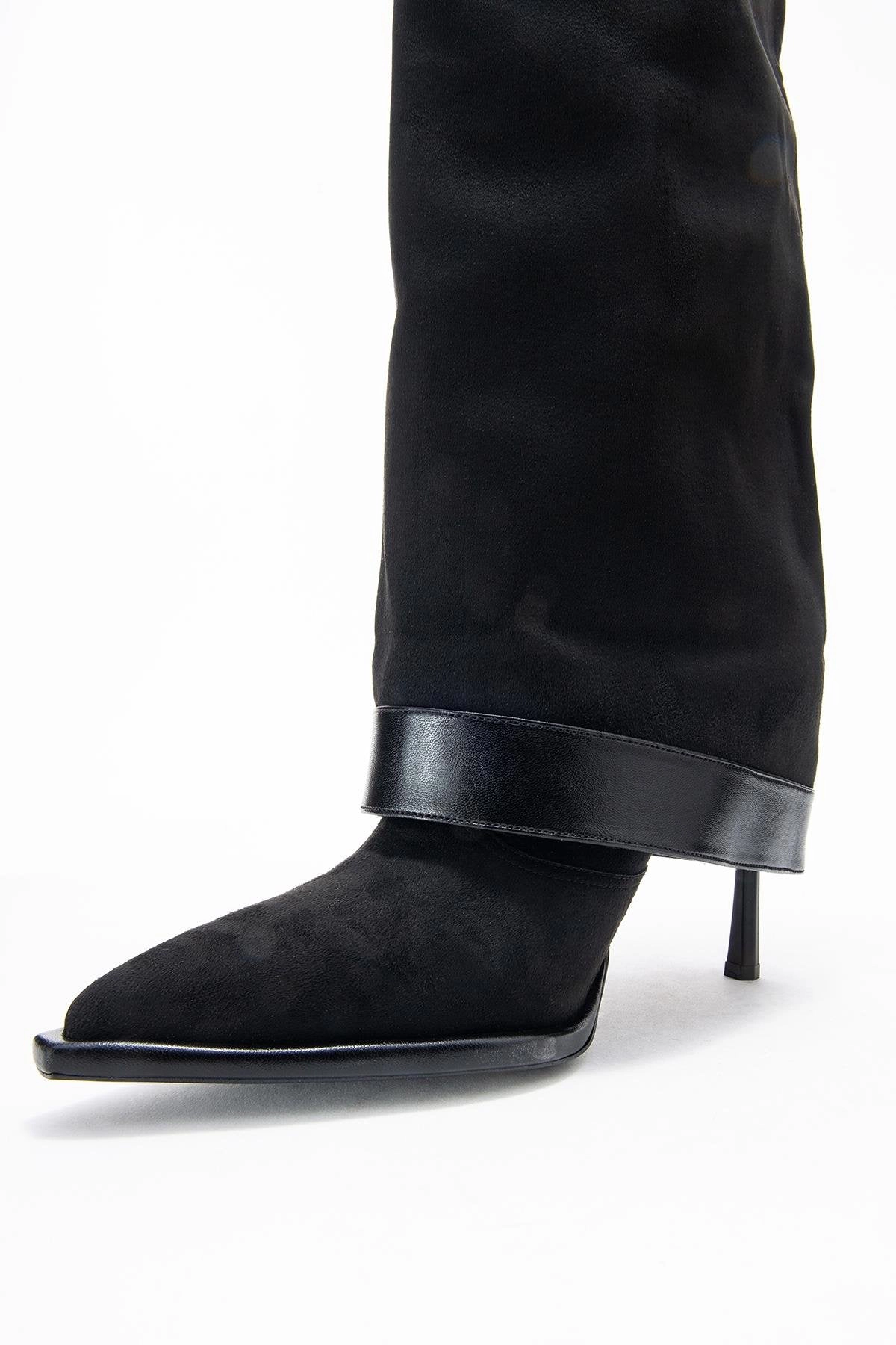 Prologue Shoes Womens Elva Buckle Strap Knee High Boot