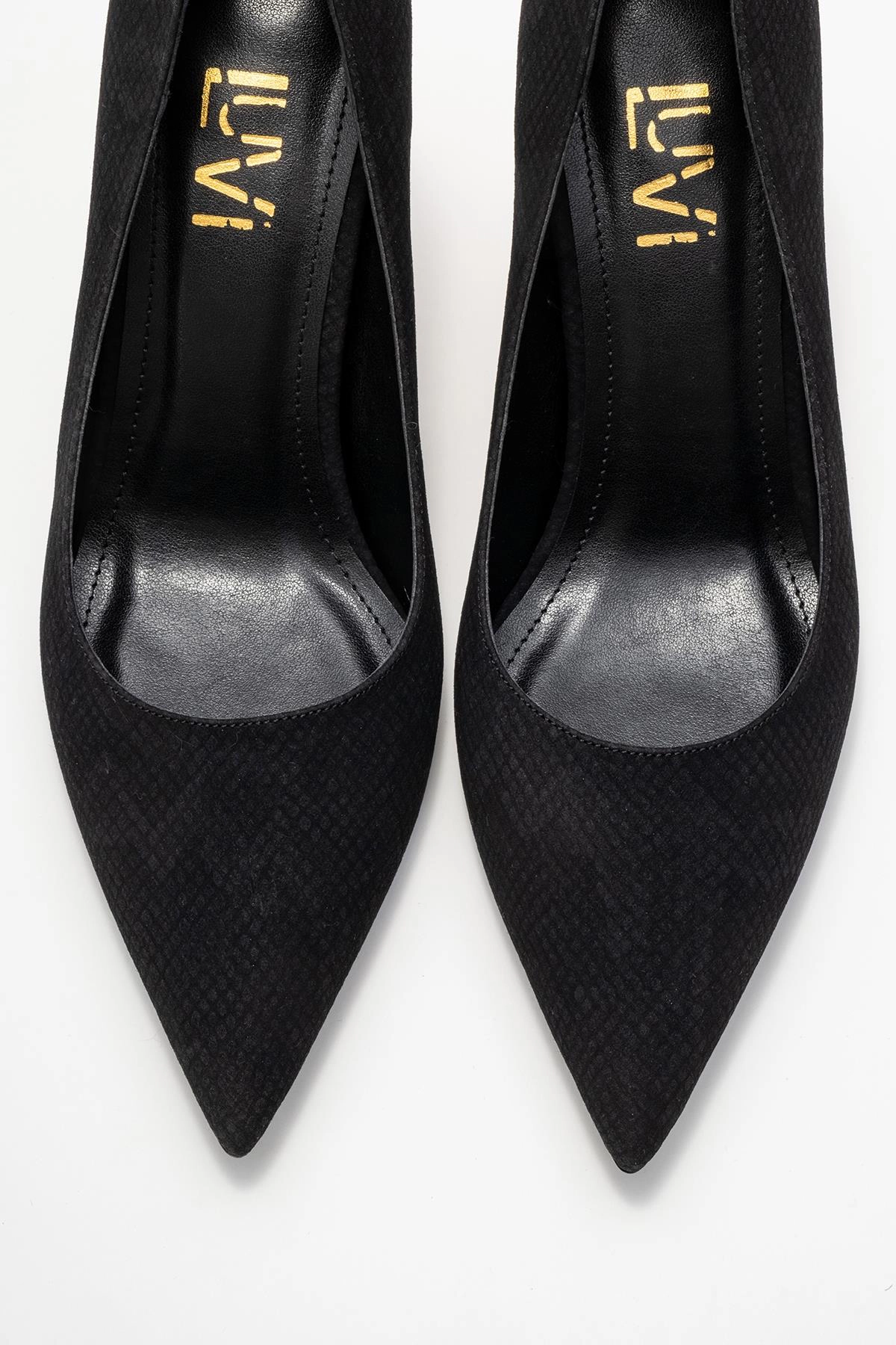 Prologue Shoes Womens Hudson Pointed Toe Pump