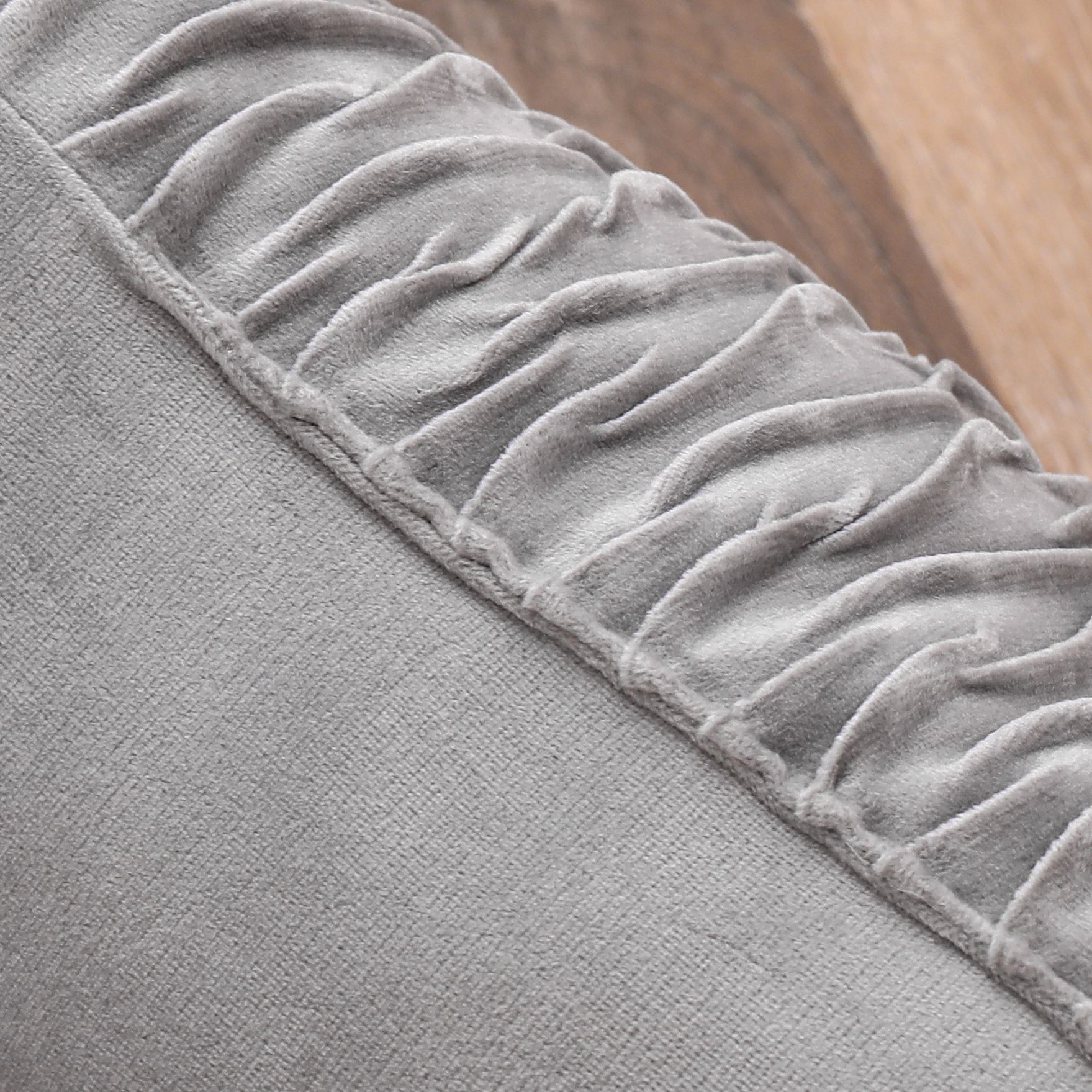 Kate Aurora Overfilled Crushed Velvet 1 Piece Zippered Christmas Accent Throw Pillow - 18" x 18"