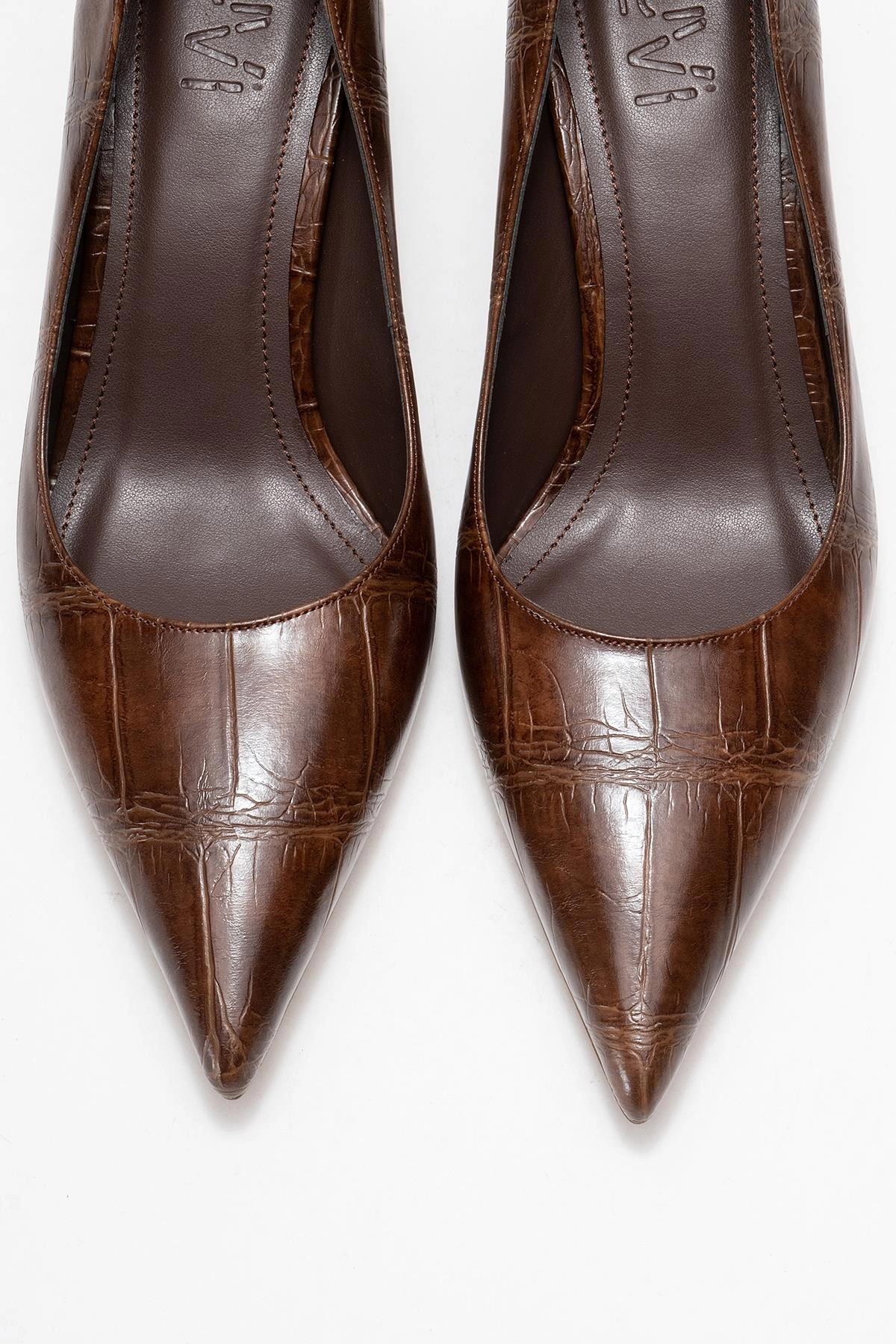 Prologue Shoes Womens Marcus Pointed Toe Pump