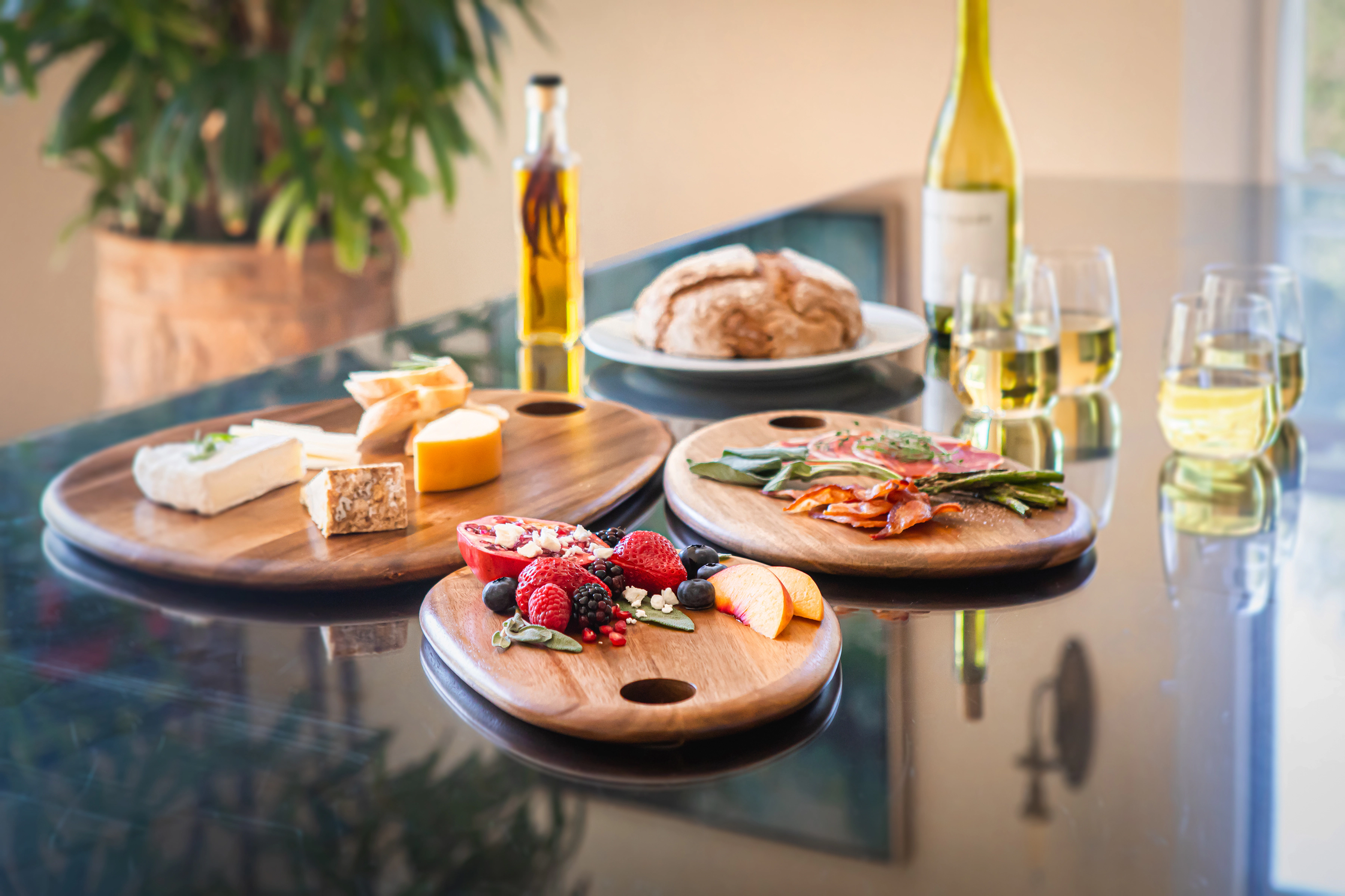 TOSCANA Set of 3 Pebble Shaped Acacia Serving Boards
