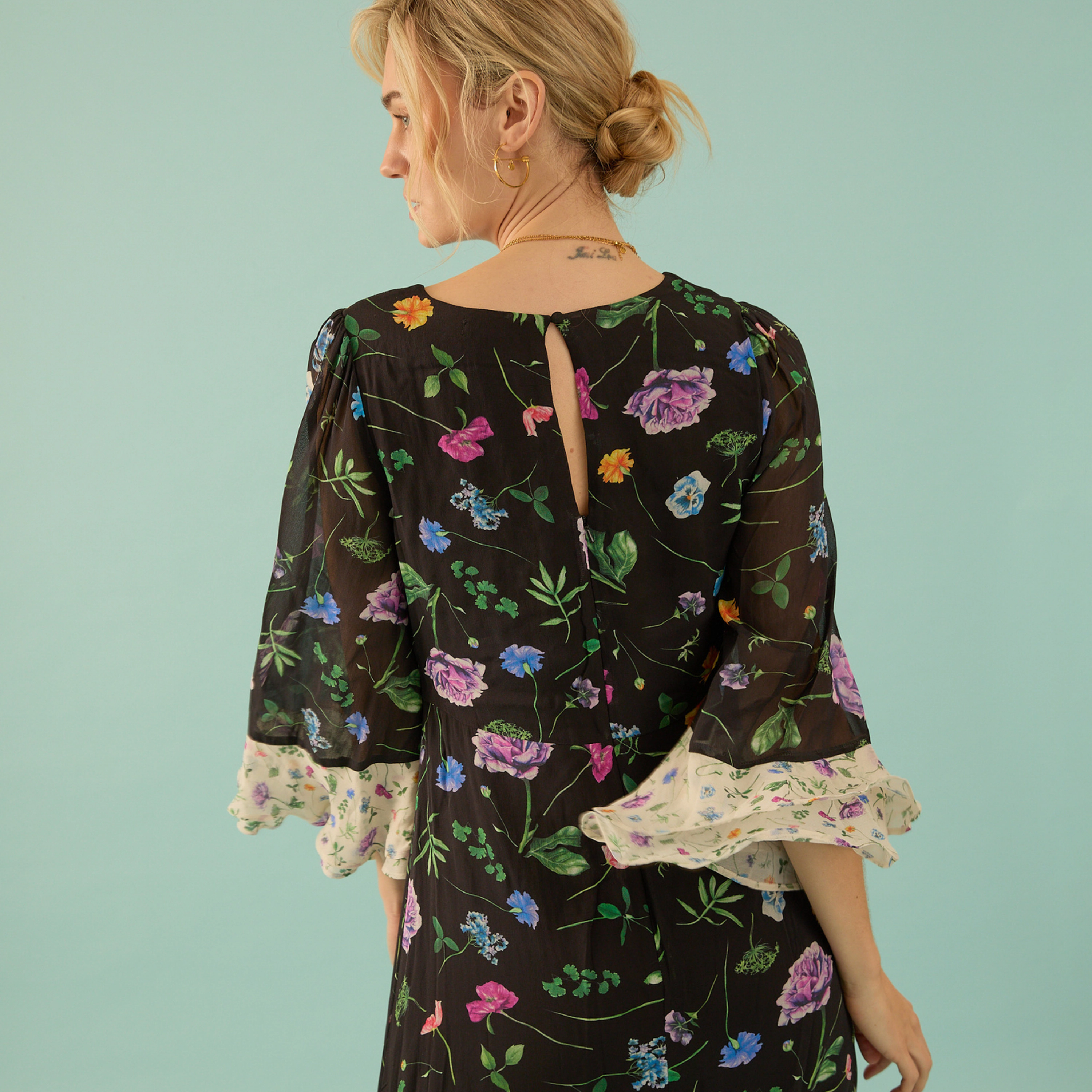 Rose & Nancy Women's Flora Print Tiered Maxi Dress