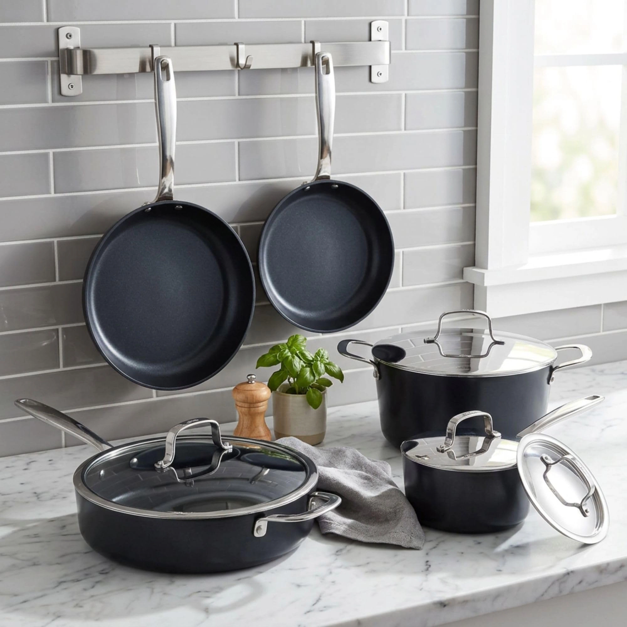 Alva Maestro 9-Piece Ceramic-Coated Cookware Set