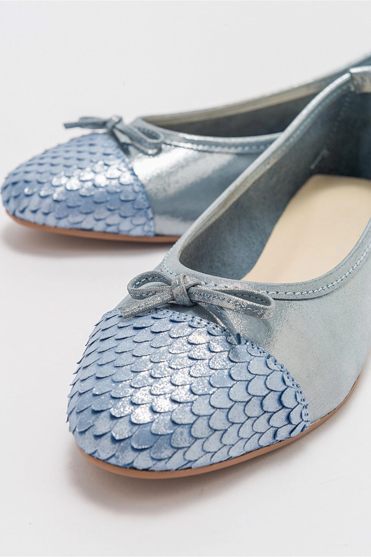 Forever & Always Womens Copos Leather Bow Cap Toe Ballet Flats