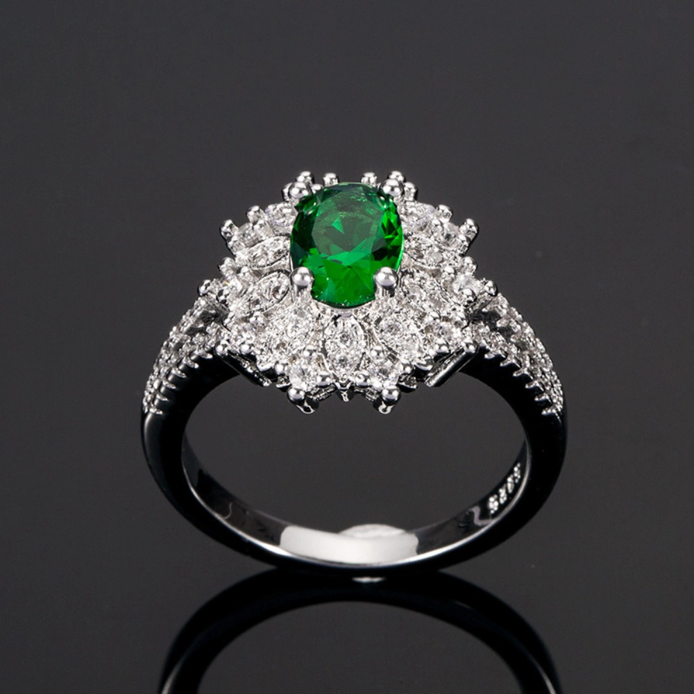 Classical Floral Ring Oval Cut Green Stone Promise Ring
