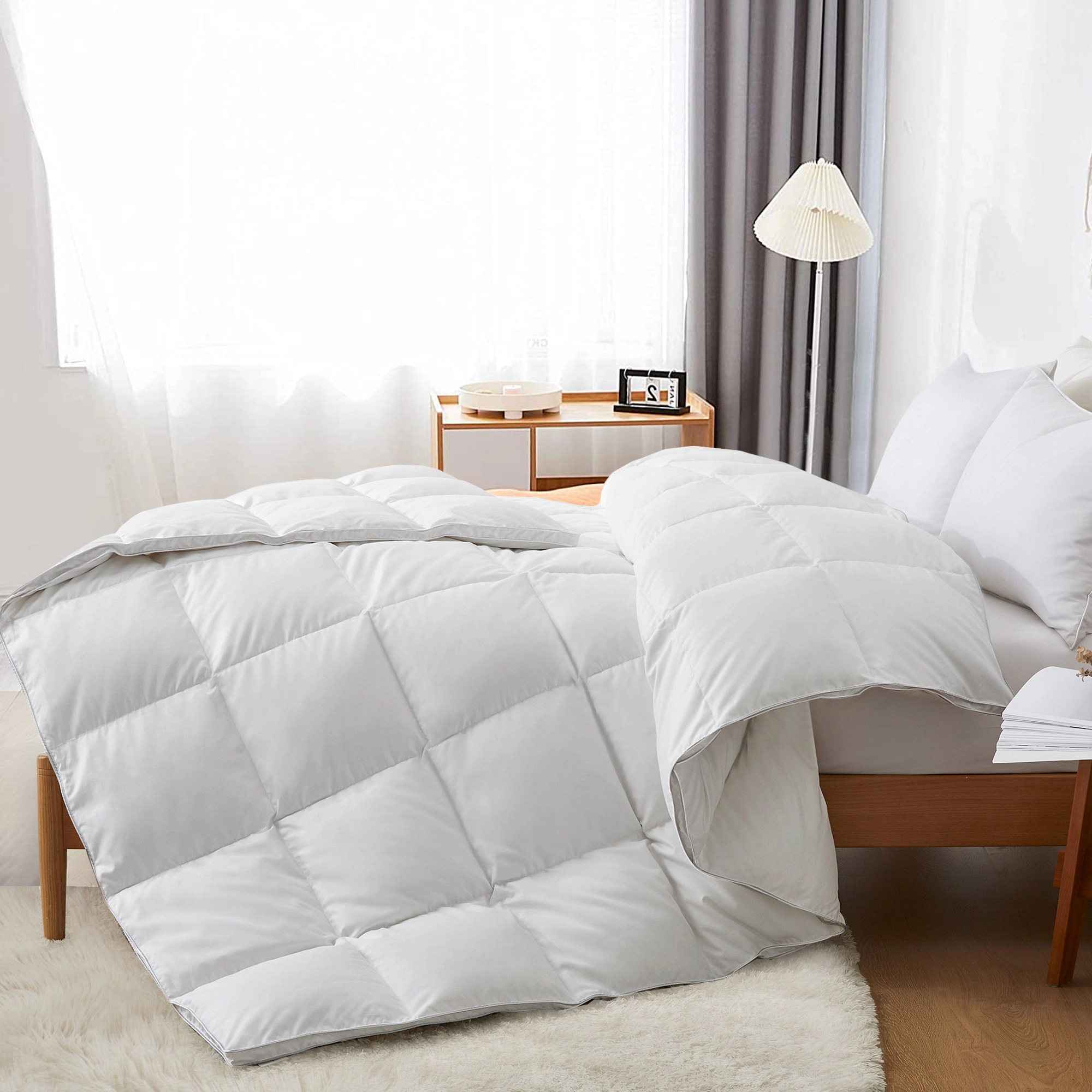 Unikome 800 Fill Power 90% White Goose Down Comforter with Cotton Cover, Baffle Box Construction Made in Germany