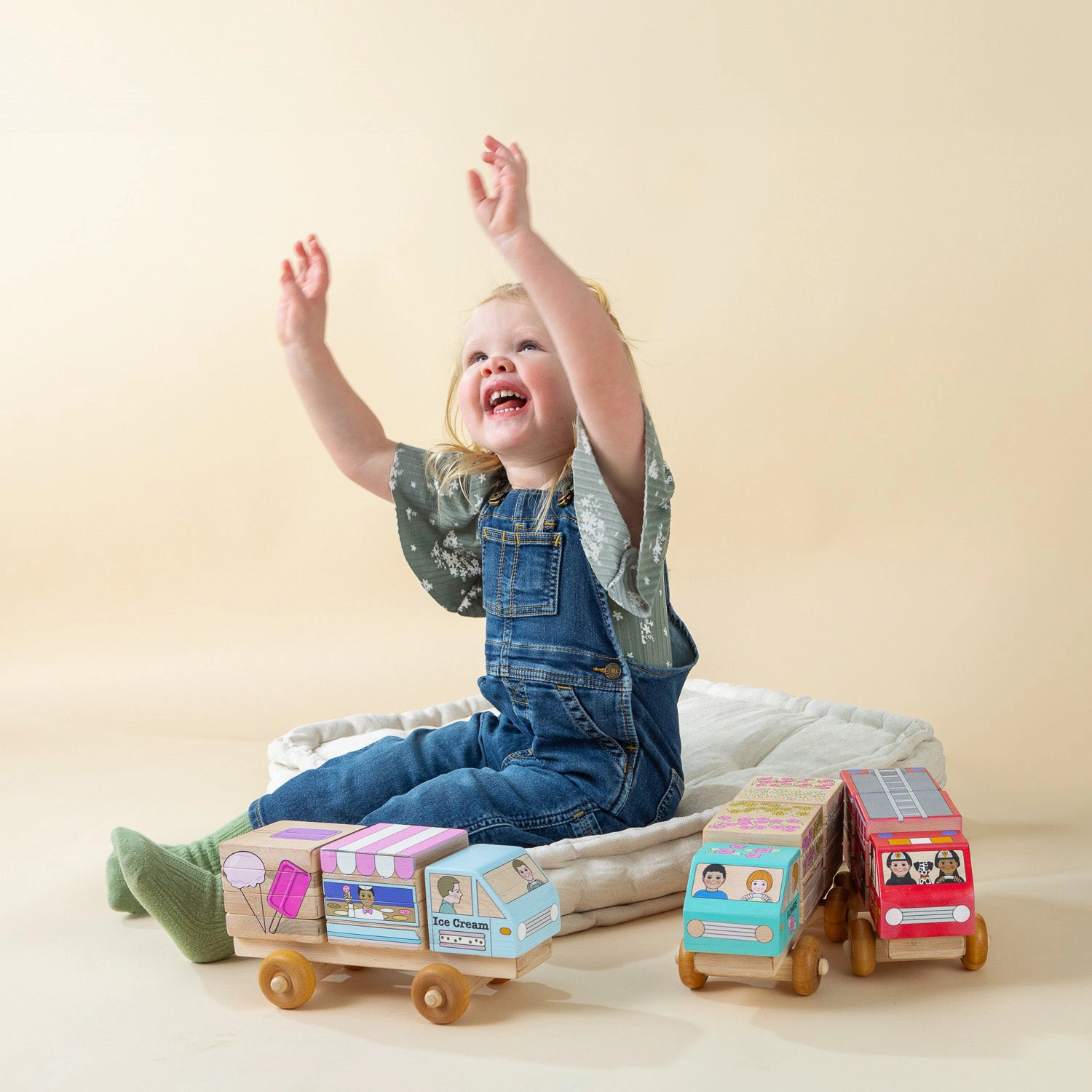 Stackable Wooden Puzzle Truck - Horse Trailer - Astra Play Award Nominee 2026 - Made in Canada - Non-Toxic Ink