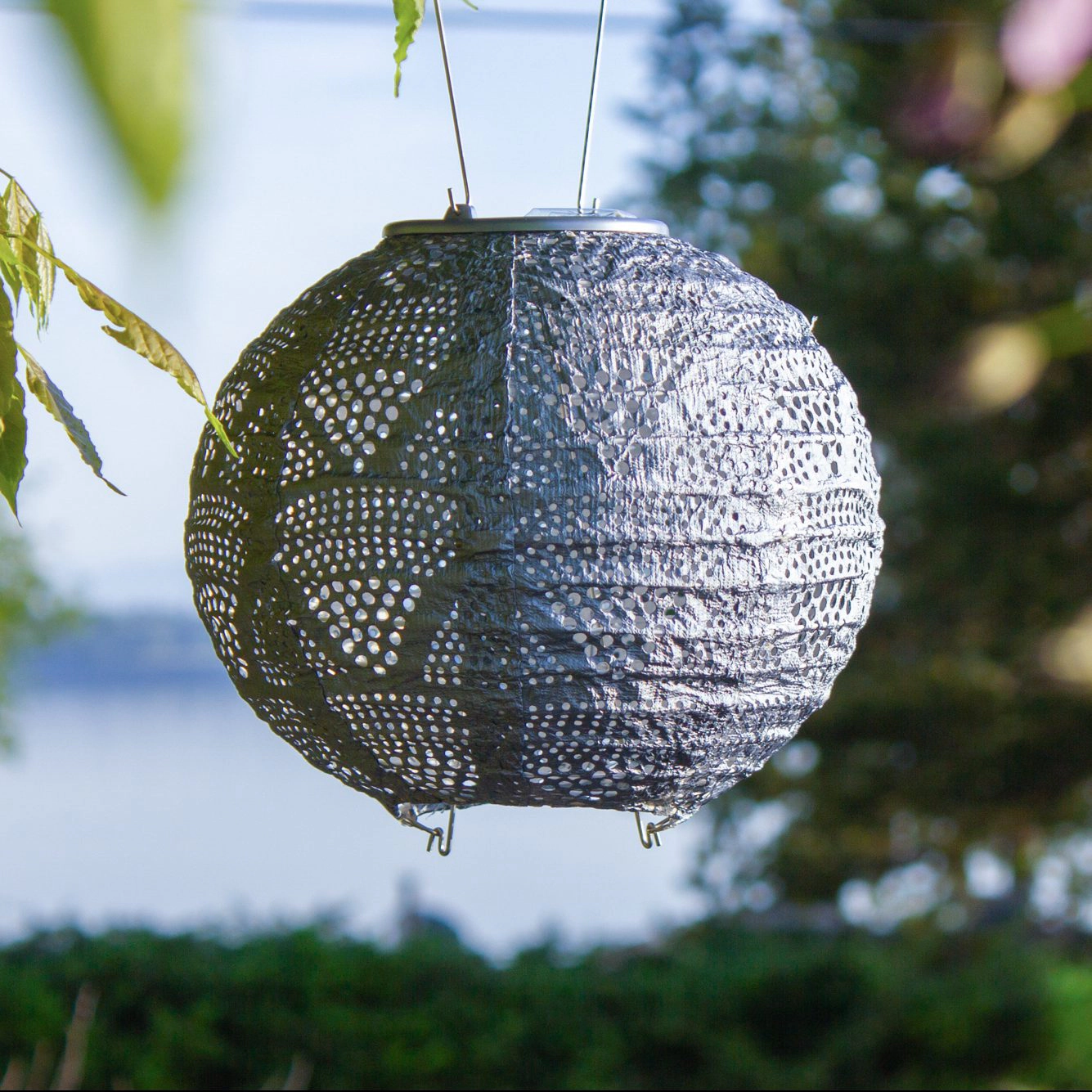 Allsop Home & Garden Soji Stella Globe 8 Solar Lantern