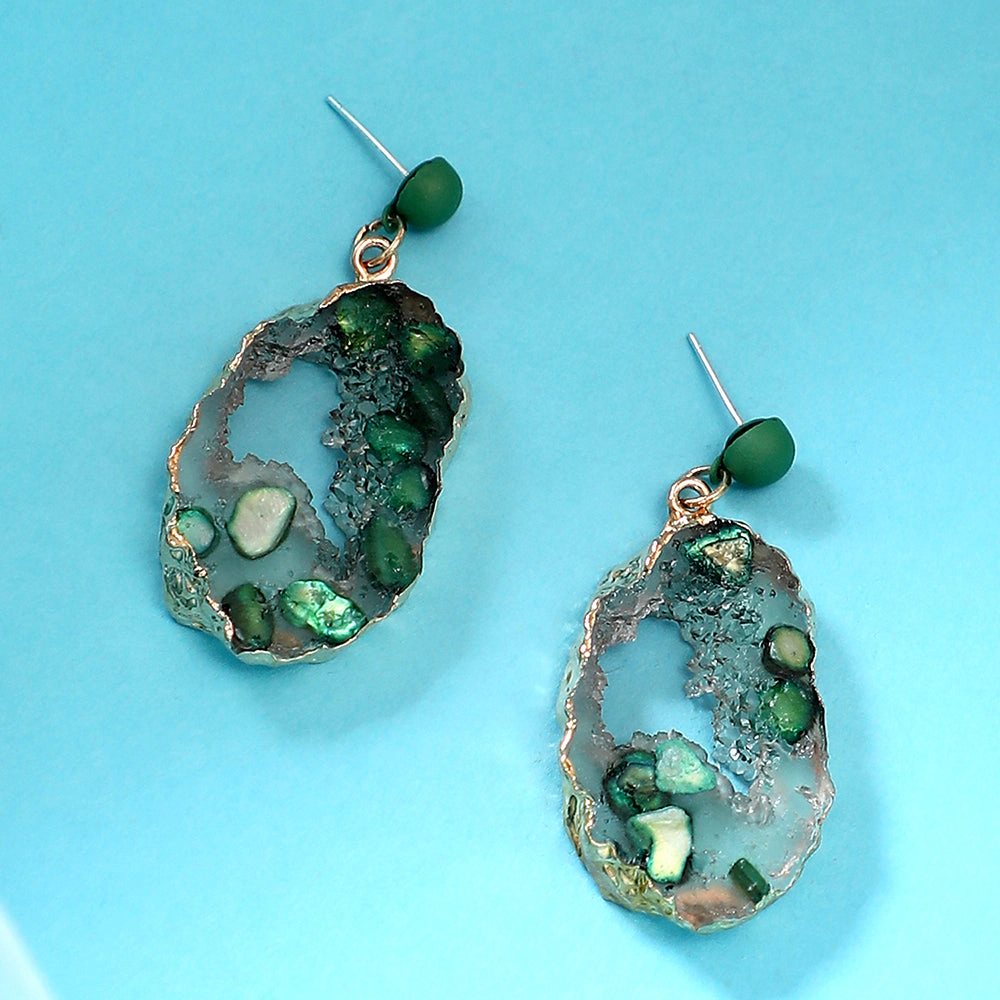 SOHI Women's The Wilderness Drop Earrings - Emerald Green