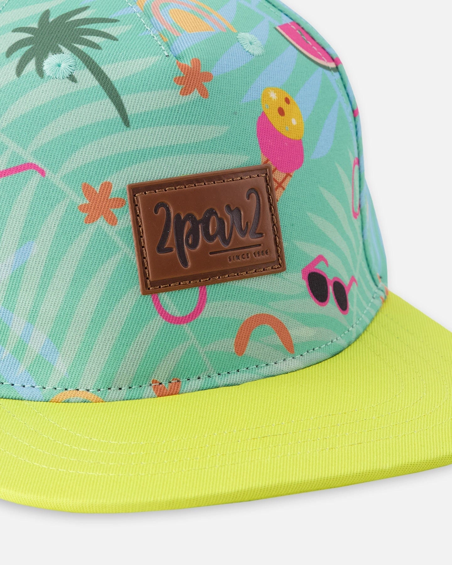 Deux par Girls Beach Print Contrast Brim Logo Patch Cap