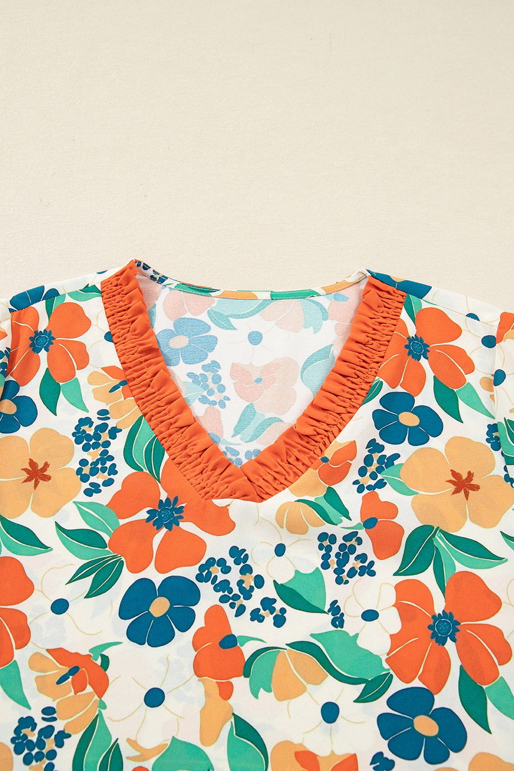Threaded Pear Lily Print Bracelet Sleeve Blouse