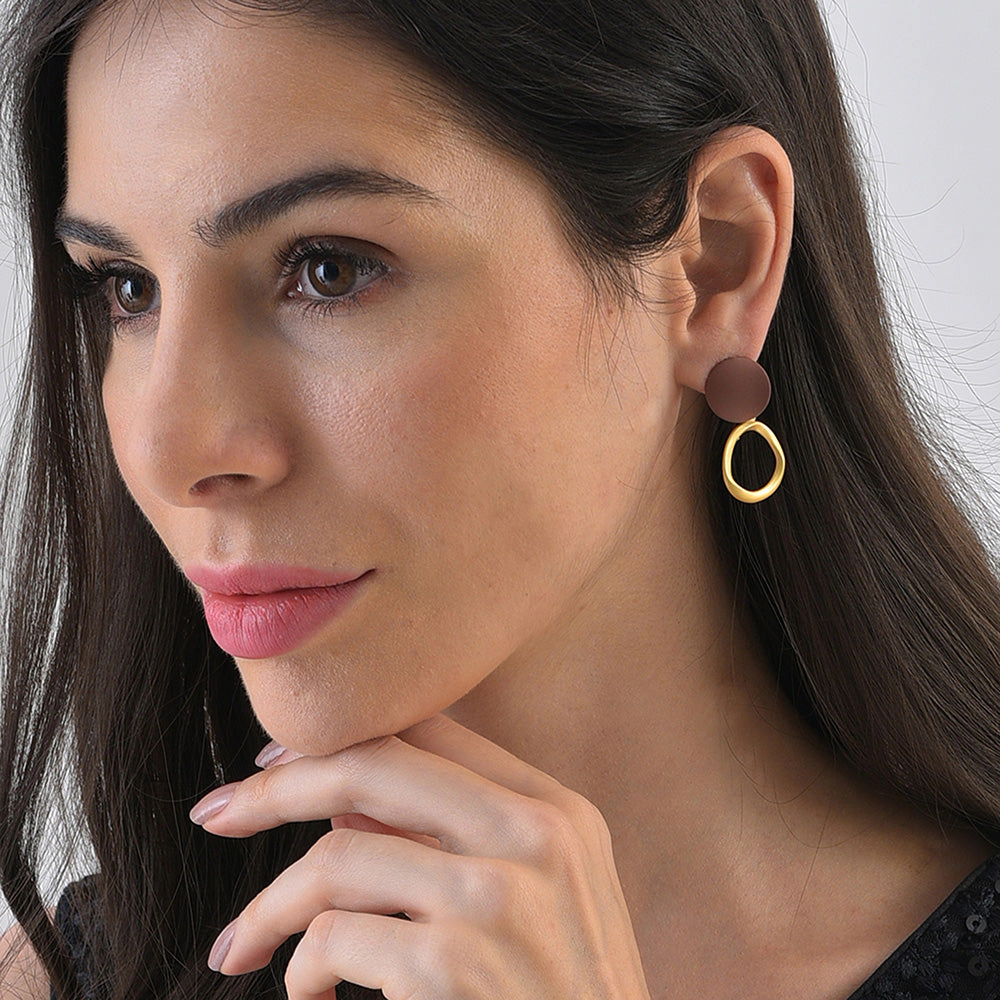 SOHI Women's Red Colourblock Circular Earrings