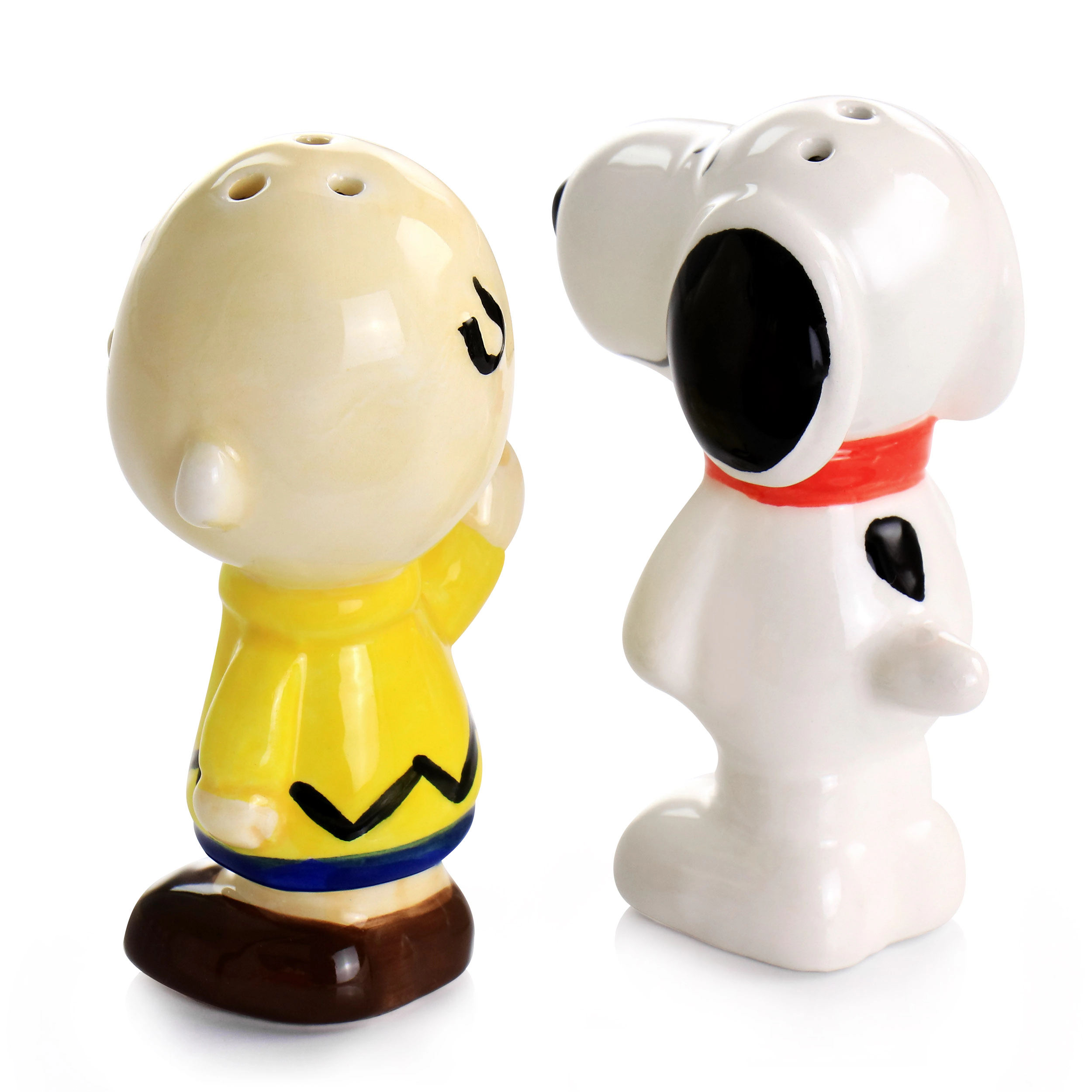 Peanuts Classical Pals Charlie Brown and Snoopy Figurine Salt and Pepper Shaker Set