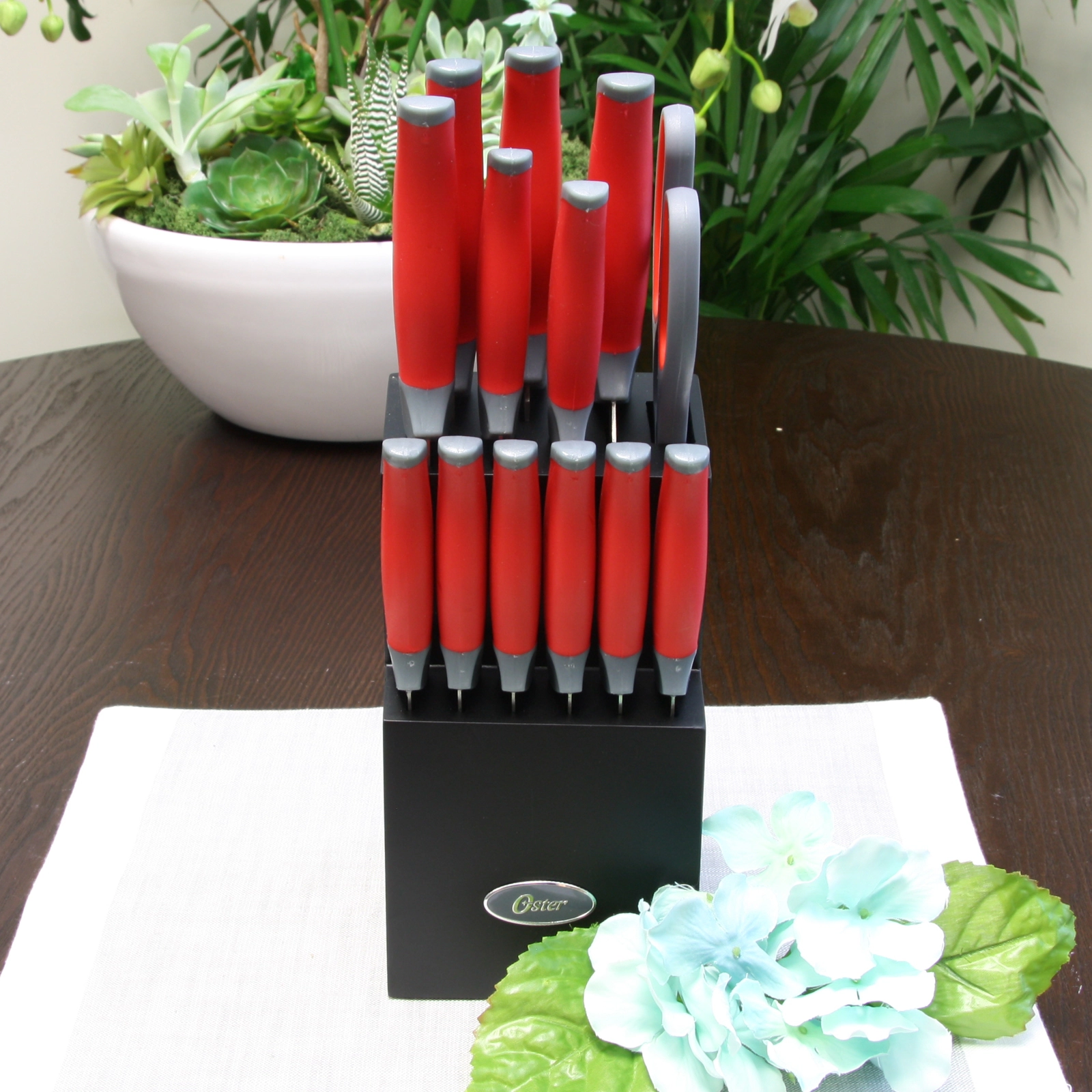 Oster Lindbergh 14 Piece Stainless Steel Blade Cutlery Set Red