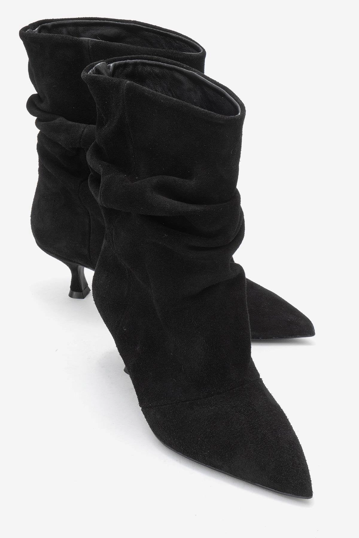 Forever & Always Womens Balei Leather Pointed Toe Boot