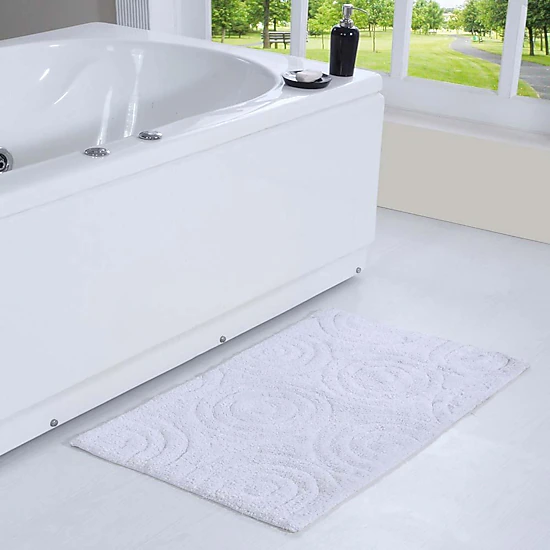 Knightsbridge Beautiful Circle Design Premium Quality Year Round Cotton With Non Skid Back Bath Rug