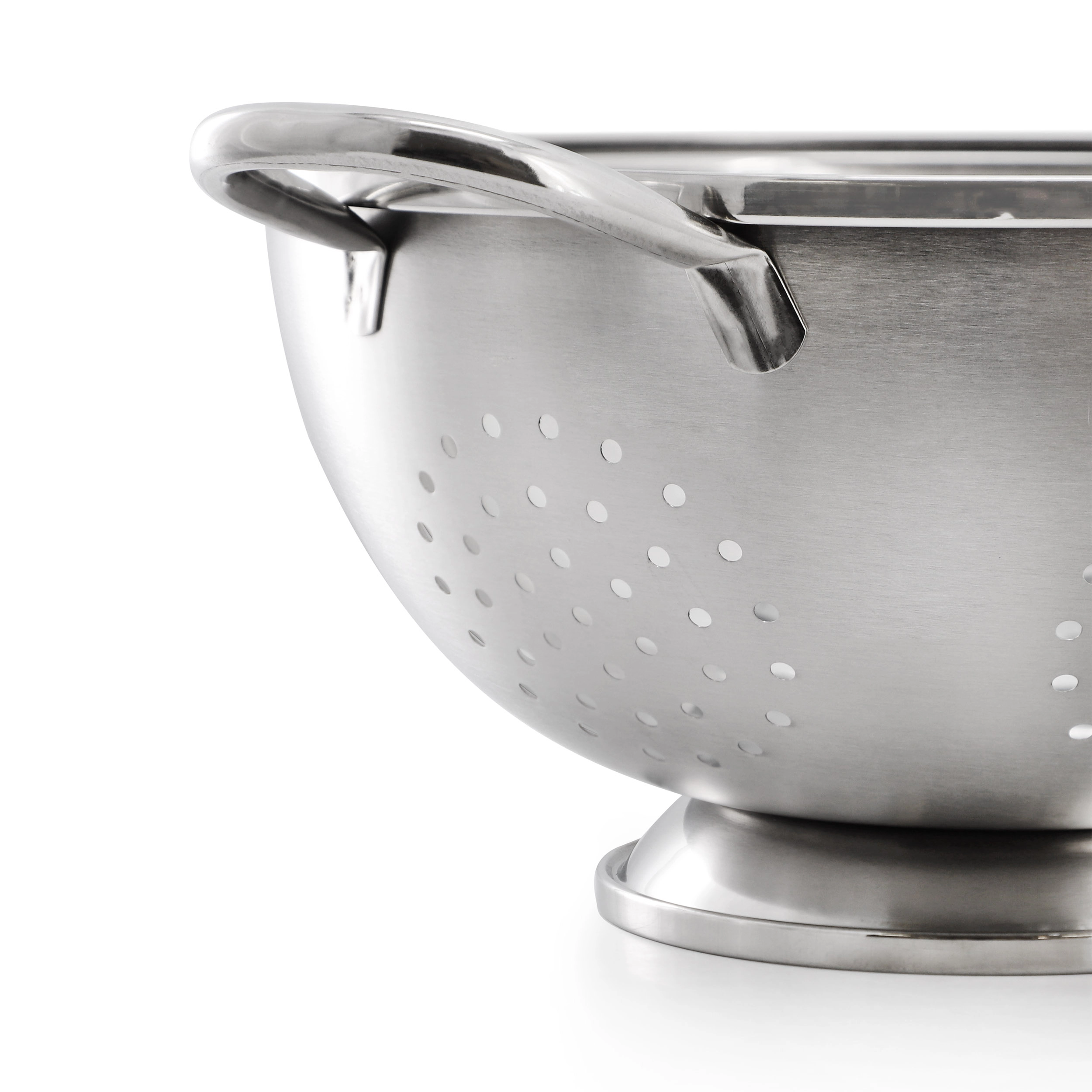 Oster Corden 5 Quart Stainless Steel Colander in Brushed Silver