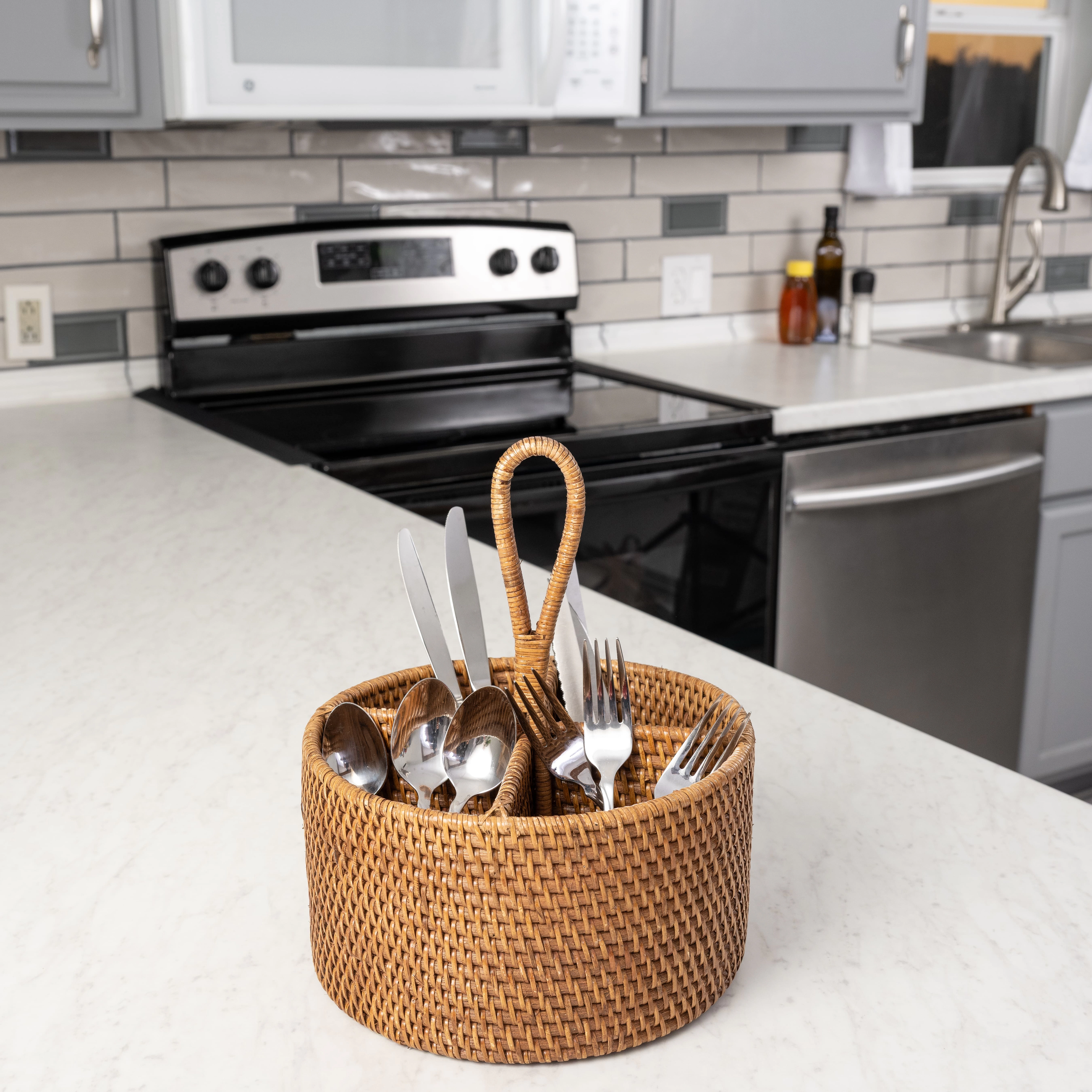 Saboga Home™ Round 4 section Caddy/Cutlery Holder