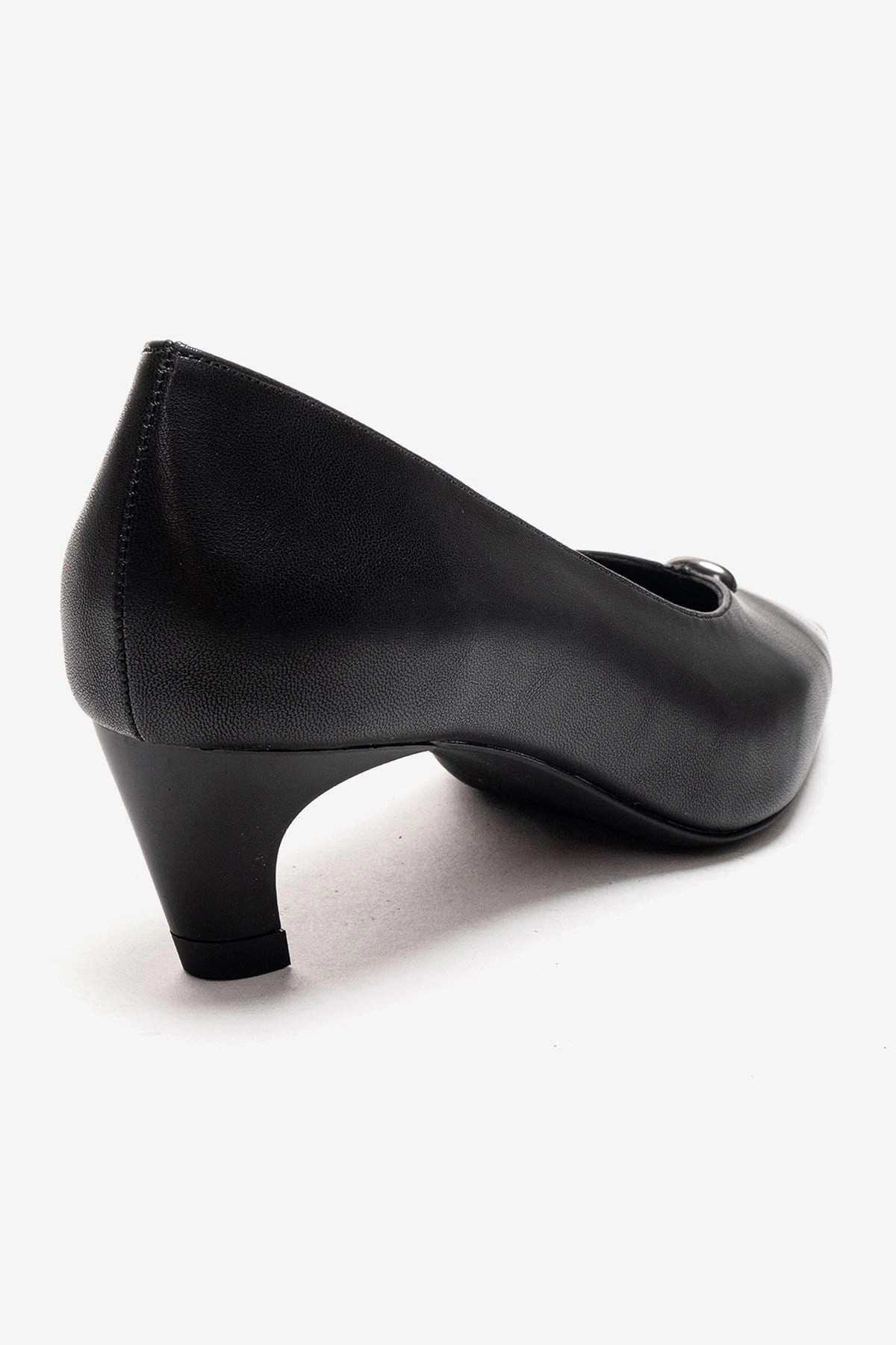 Prologue Shoes Womens Versay Pointed Toe Kitten Heel Pump