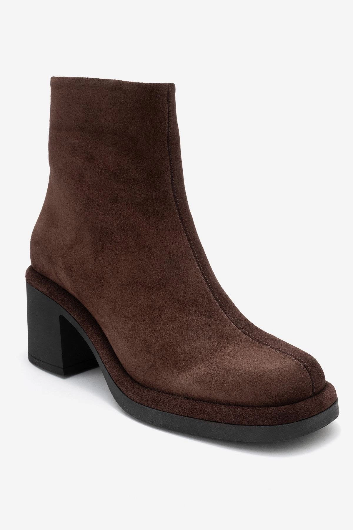 Forever & Always Womens Junae Leather Block Heel Boots