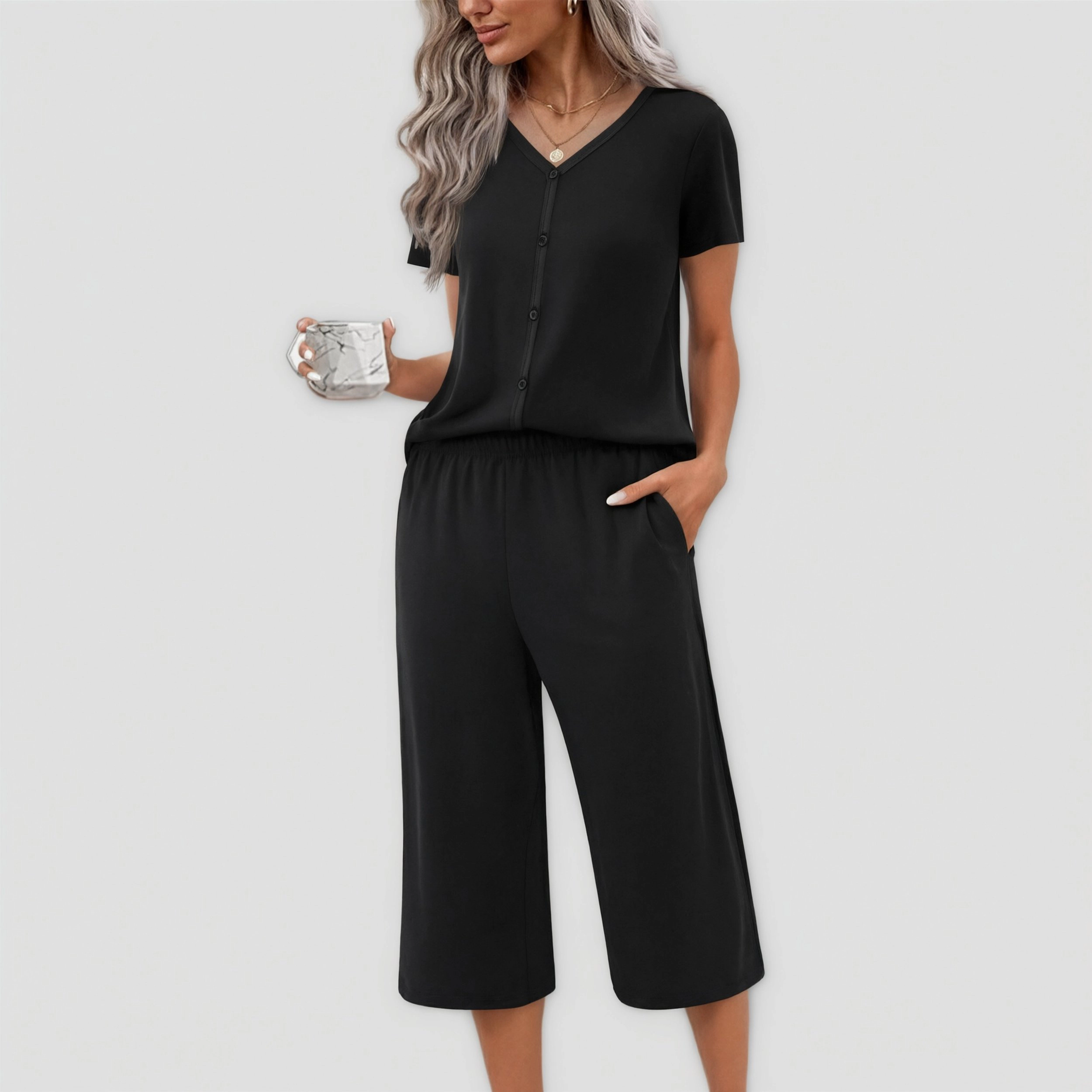 Ekouaer Women's Pajama Sets Short Sleeve Sleepwear Button Up 2 Pc Pj Loungewear Top and Capri Pants