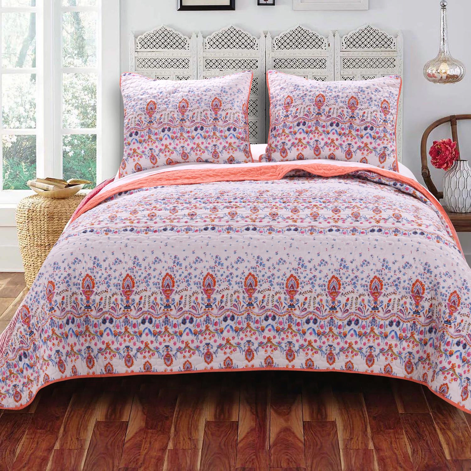 Barefoot Bungalow Amber Quilt And Pillow Sham Set