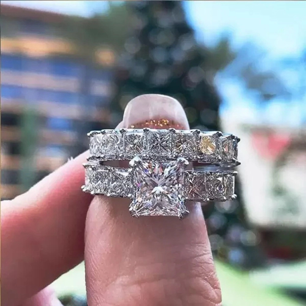 Elegant Rhinestone Decor Engagement Rings 2pcs/set Trendy Exquisite Wedding Rings