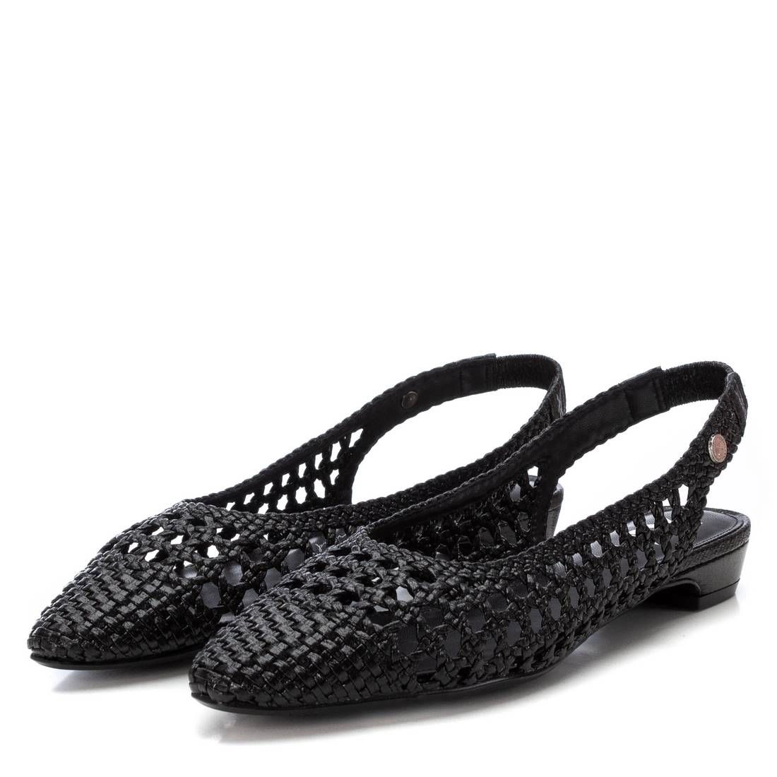XTI Women's Slingback Pointed-Toe Flats