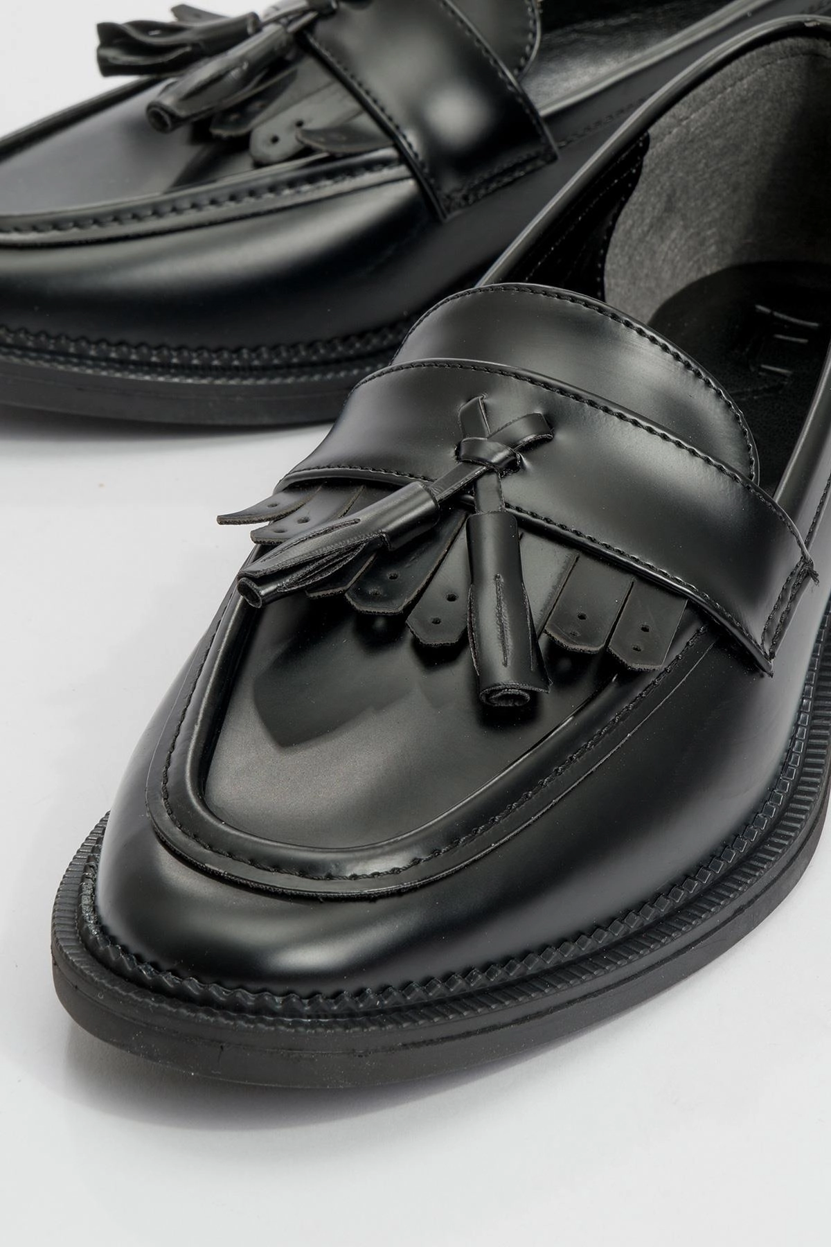 Prologue Shoes Womens Zita Loafers