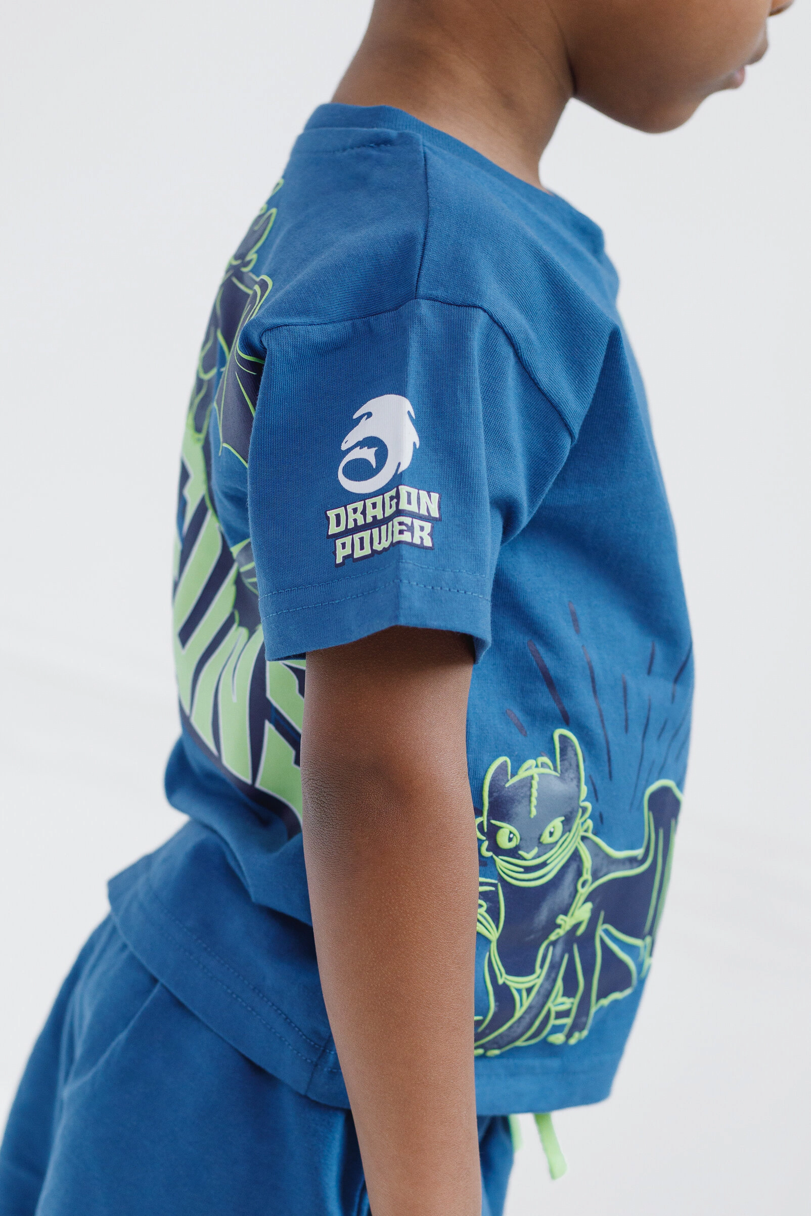 DreamWorks How to Train Your Dragon Toothless Boys' 2-Piece T-Shirt and Shorts Set