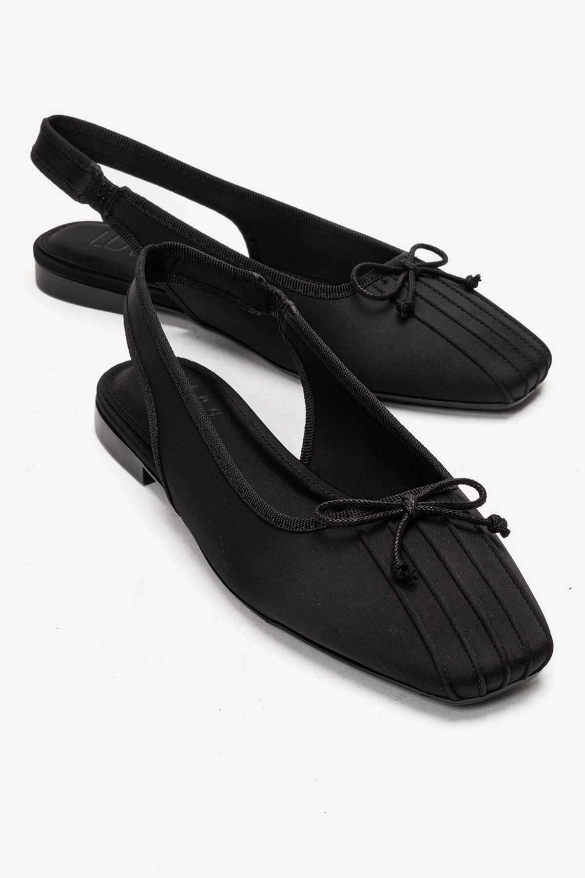 Prologue Shoes Womens Zelvia Bow Slingback Ballet Flat