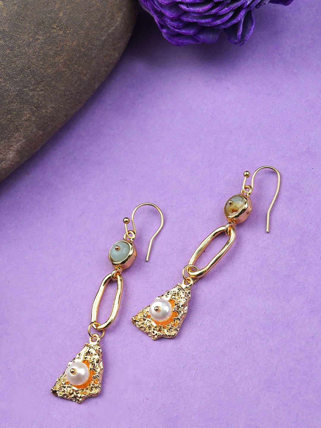 SOHI Women's Gold Plated Pearl Beaded Drop Earring