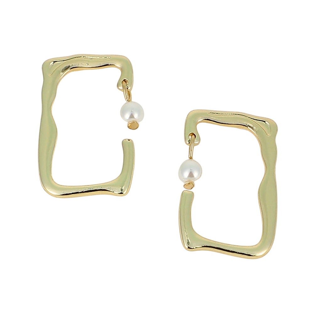 SOHI Women's The Cadre Drop Earrings - California Gold