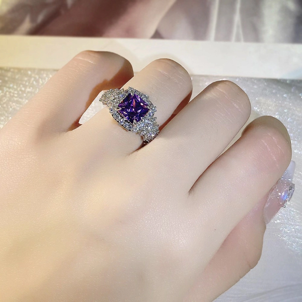 Princess‑Cut Purple Cubic Zirconia Halo Ring Silver‑Tone Luxury Cocktail Engagement Ring for Women