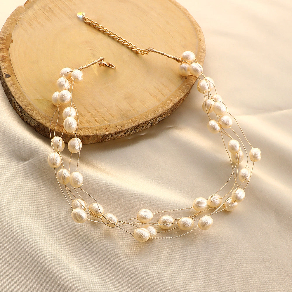 SOHI Women's Pearl White the Venezia Collar Necklace