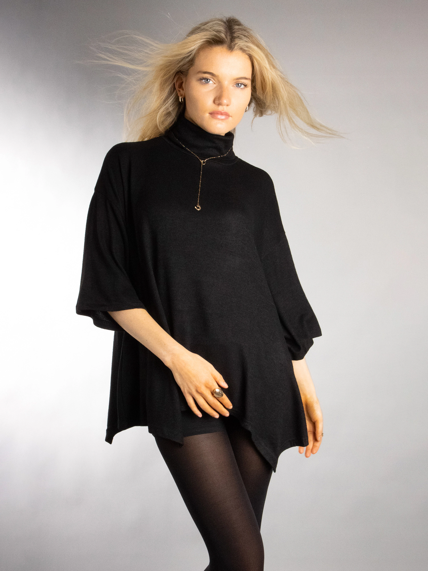 JESS by Meiko Women's Turtleneck Drop Sleeve Sweater Top