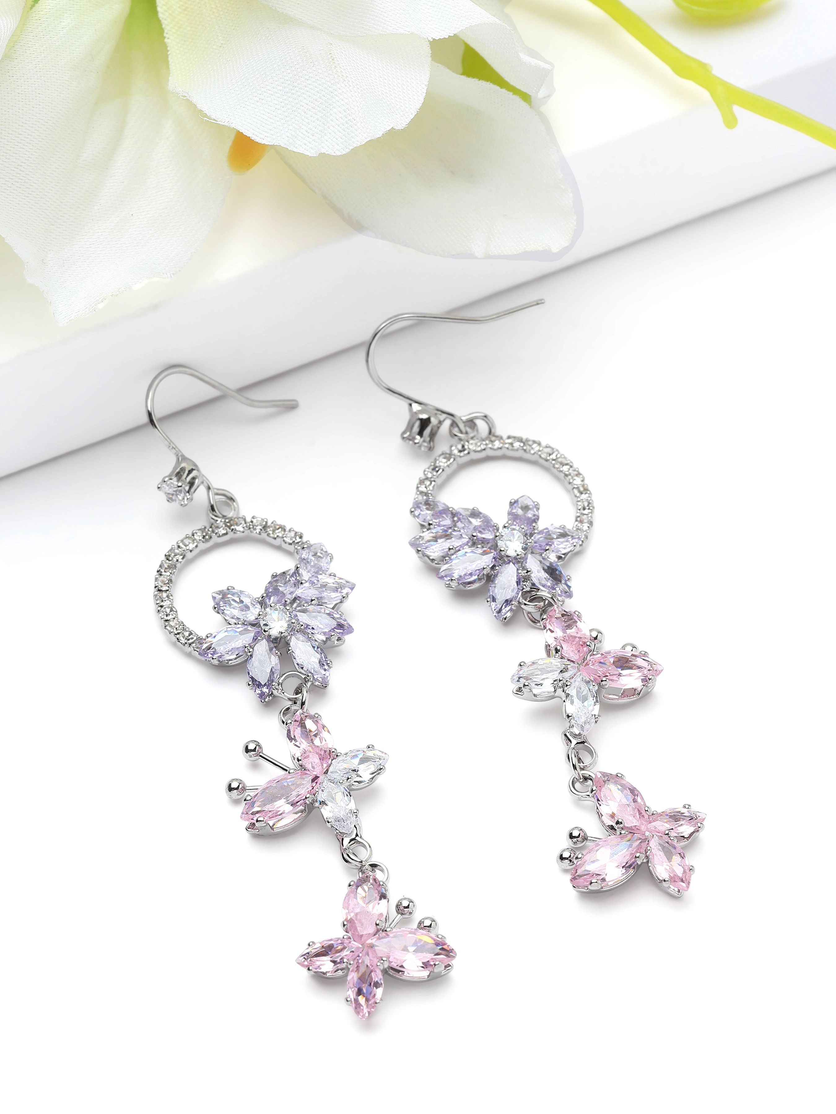 AGP PARIS Womens Floral Halo Chandelier Earrings