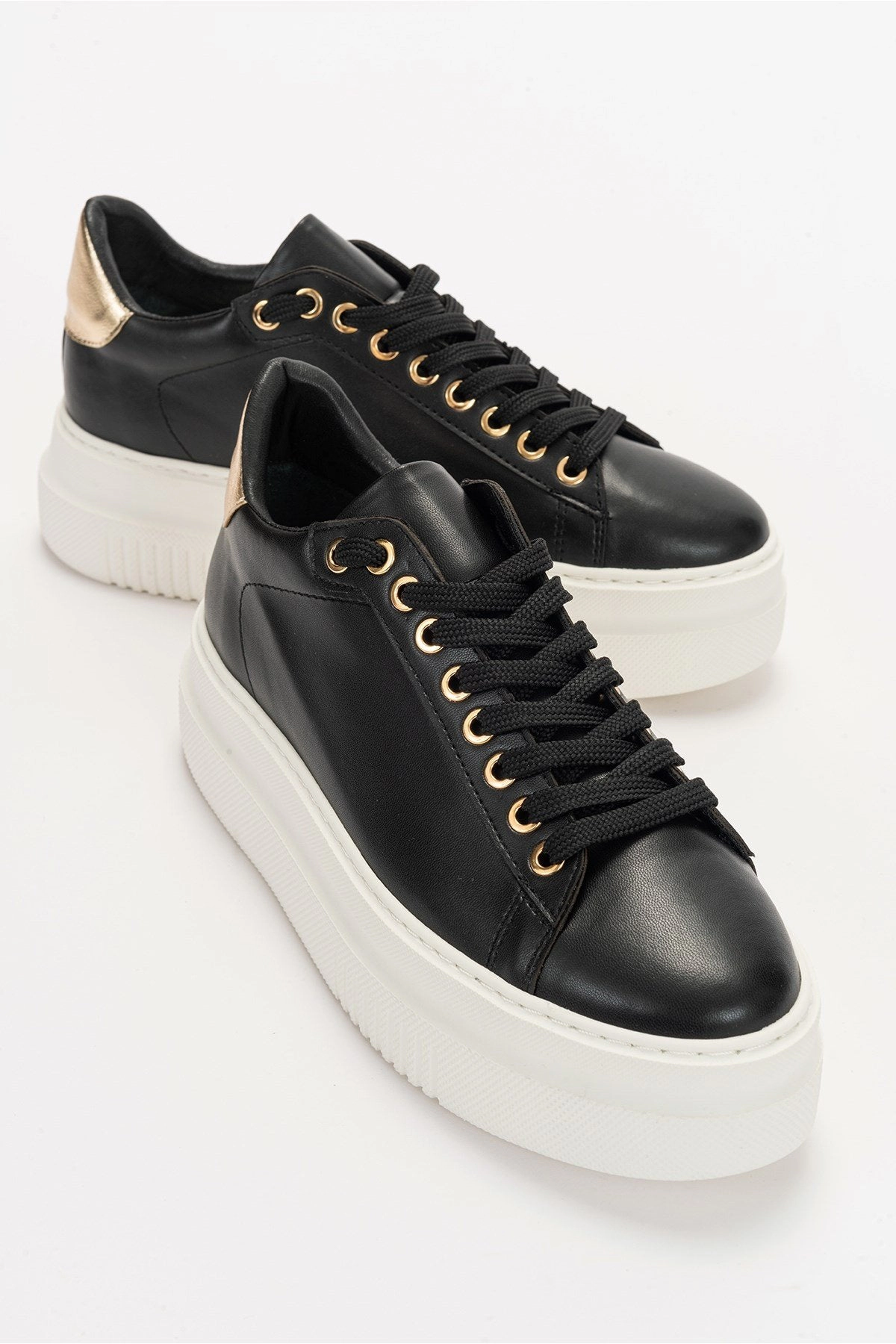Prologue Shoes Womens Violette Platform Sneakers