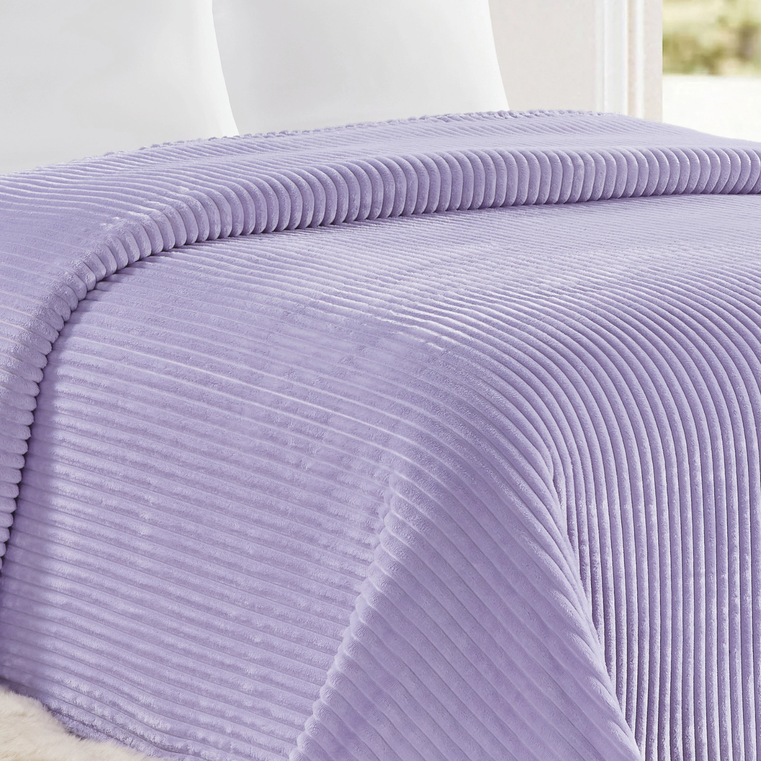 Plazatex Striata Lined Oversized All Season 100% Polyester Blanket King 108" x 90" Lilac