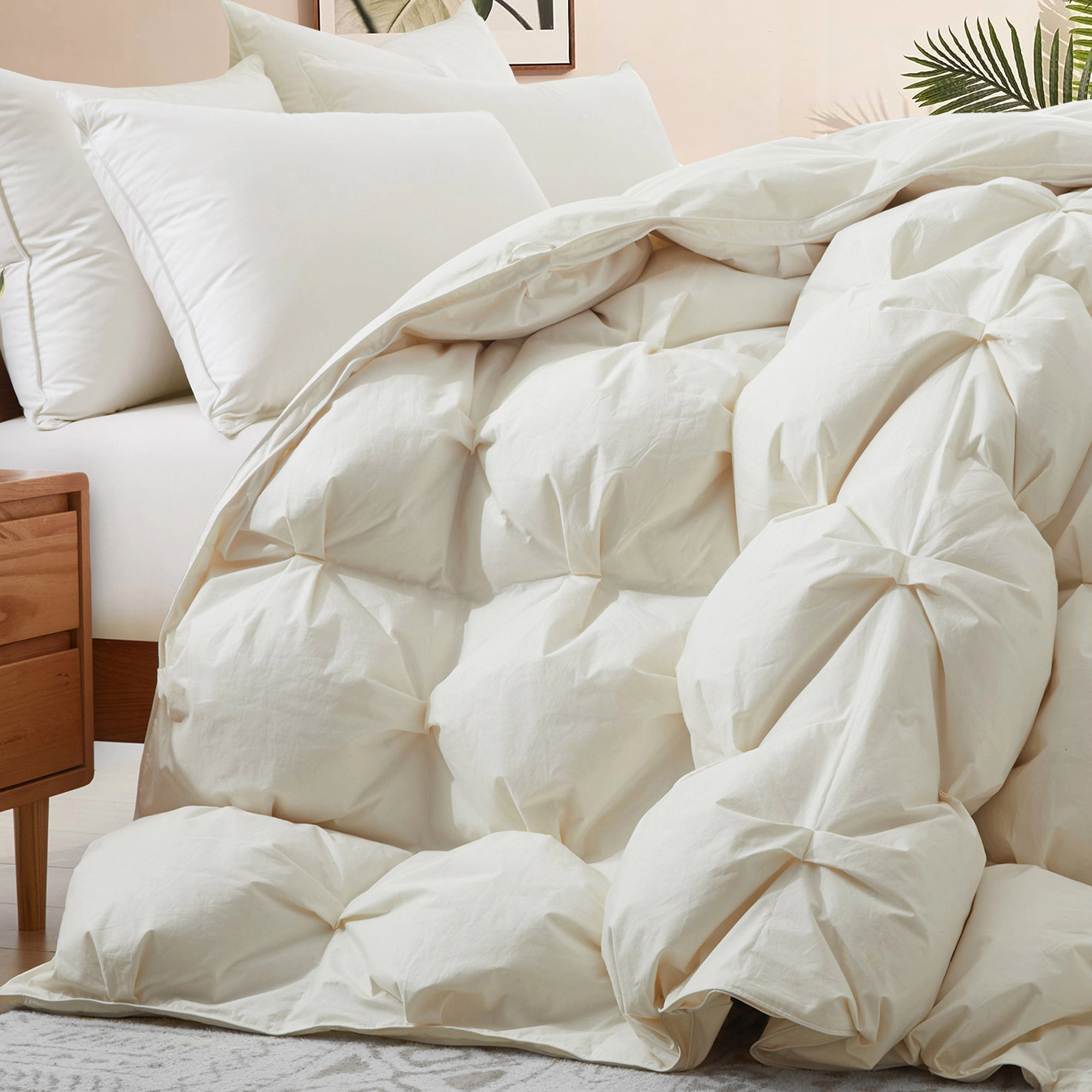 Unikome Organic Cotton White Goose Down Comforter Insert with Pleat Design