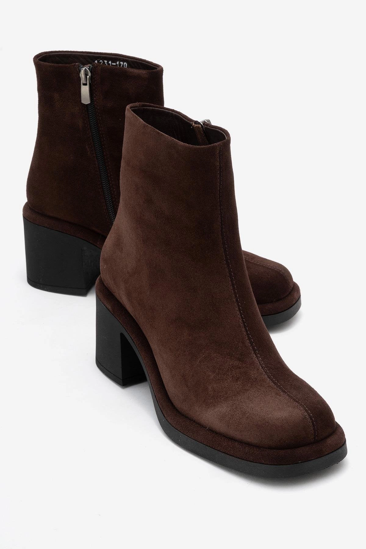 Forever & Always Womens Junae Leather Block Heel Boots